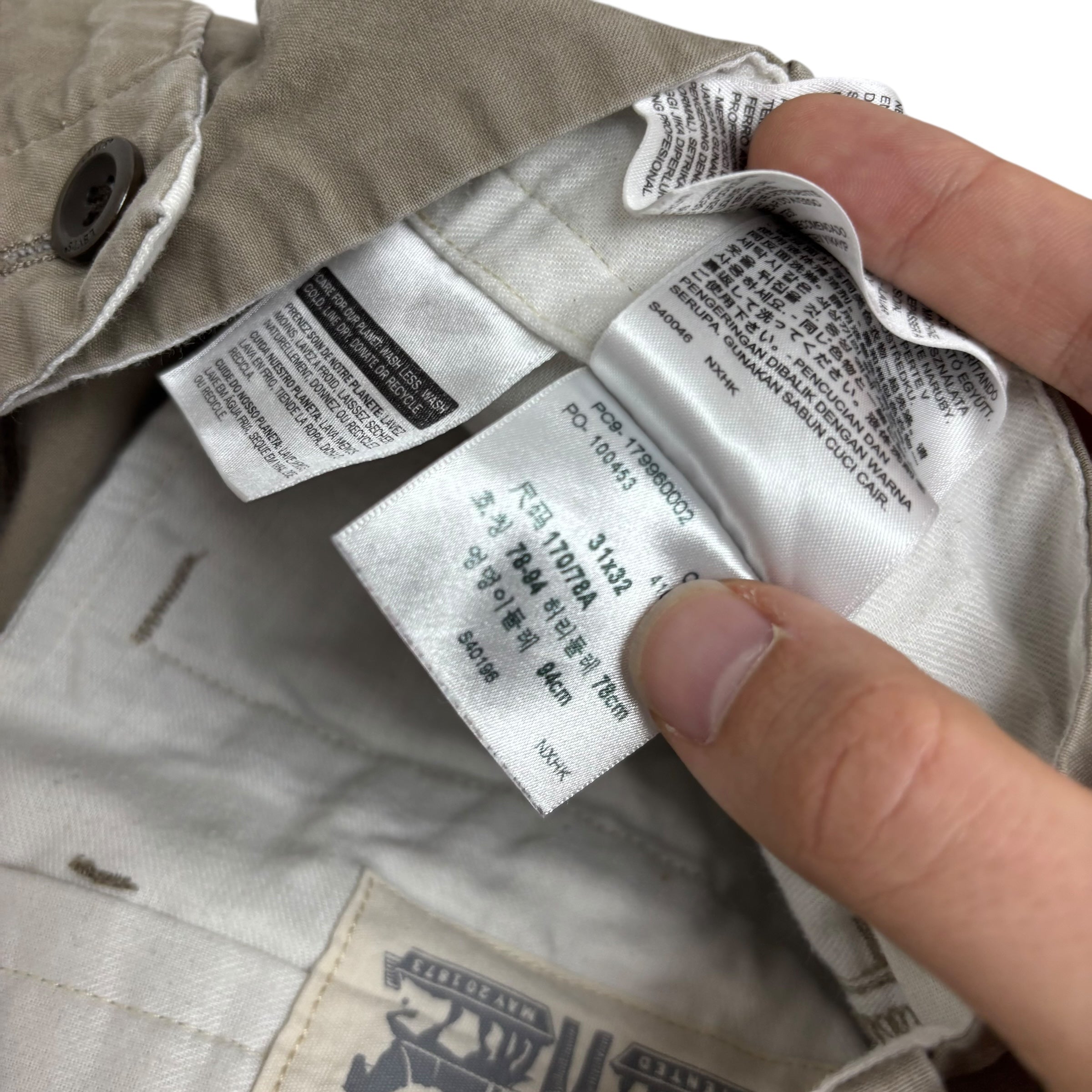 Levis Chino Trousers W31 L32 Mens Beige Regular Tapered Fit Pants (E)