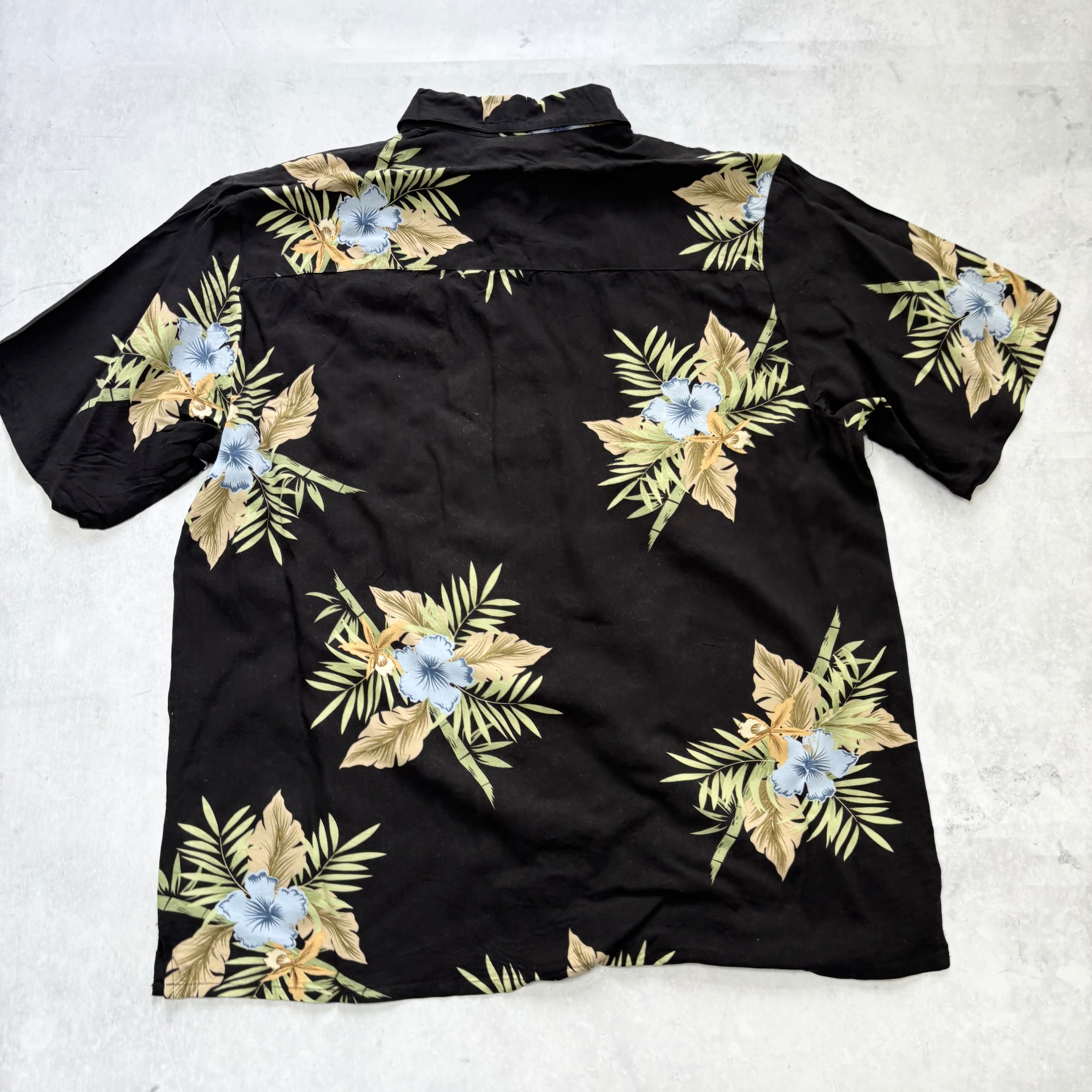 Vintage Hawaiian Shirt Mens Medium Black Floral Aloha Short Sleeve Rayon (E)
