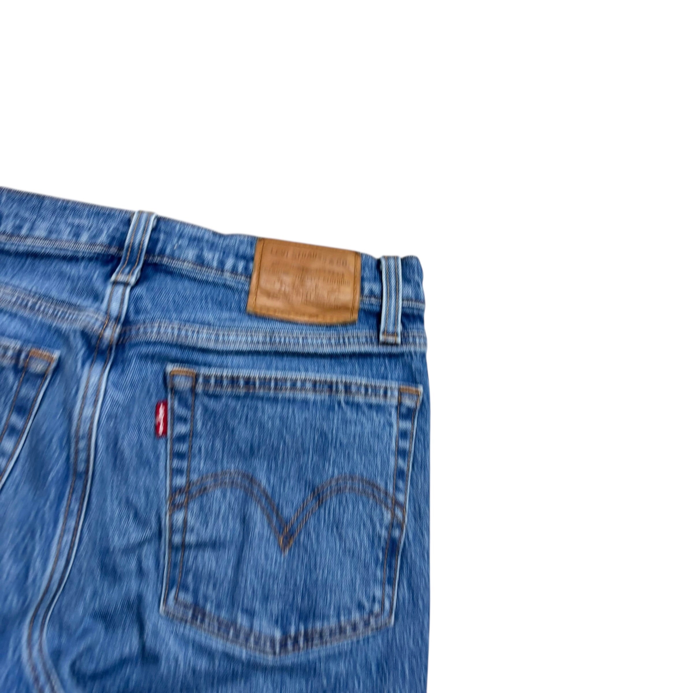 Levis Jeans W26 L26 Womens Mid Blue Wedgie Straight Stretch Vintage Denim