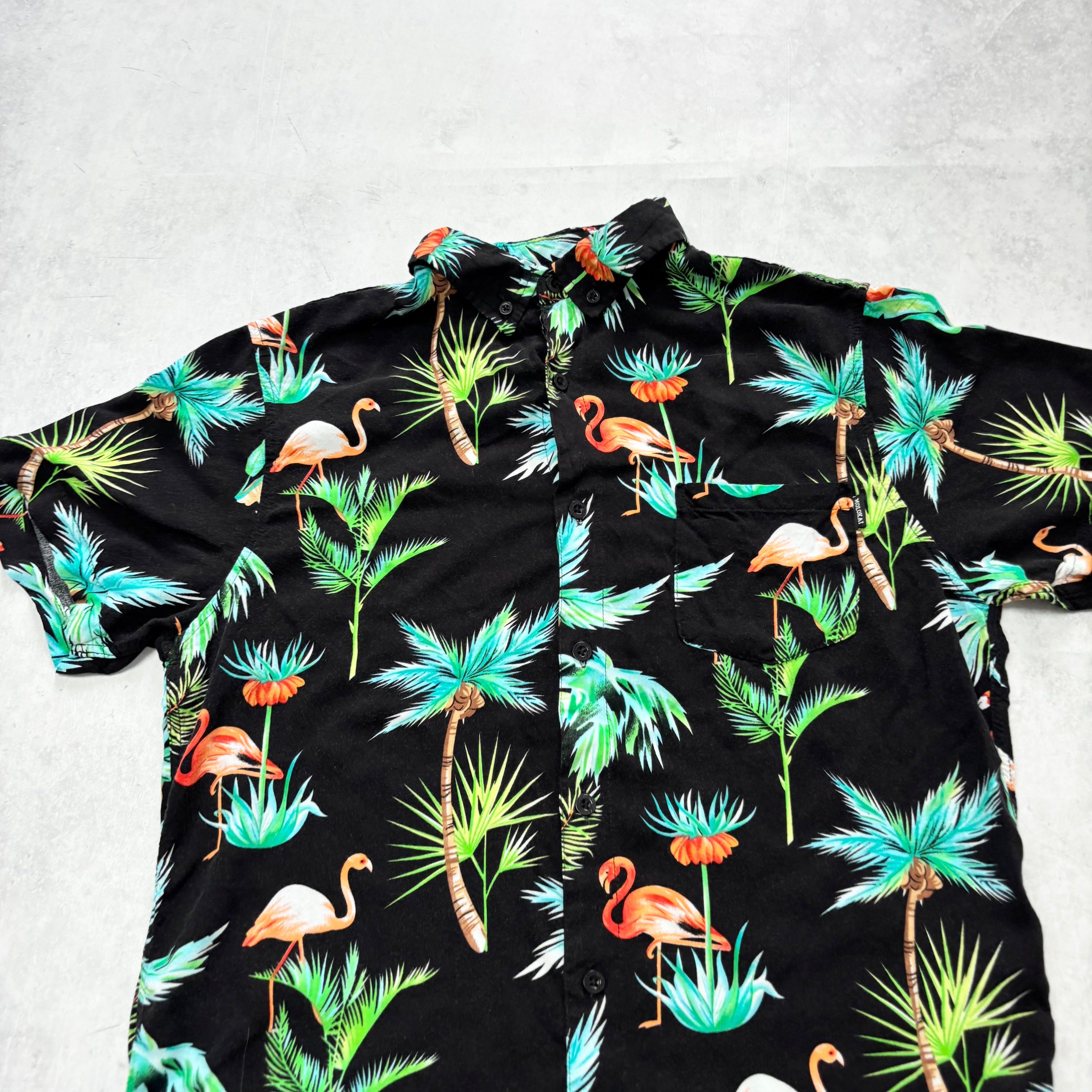 Hawaiian Shirt Mens Small Black Aloha Floral Short Sleeve (E)
