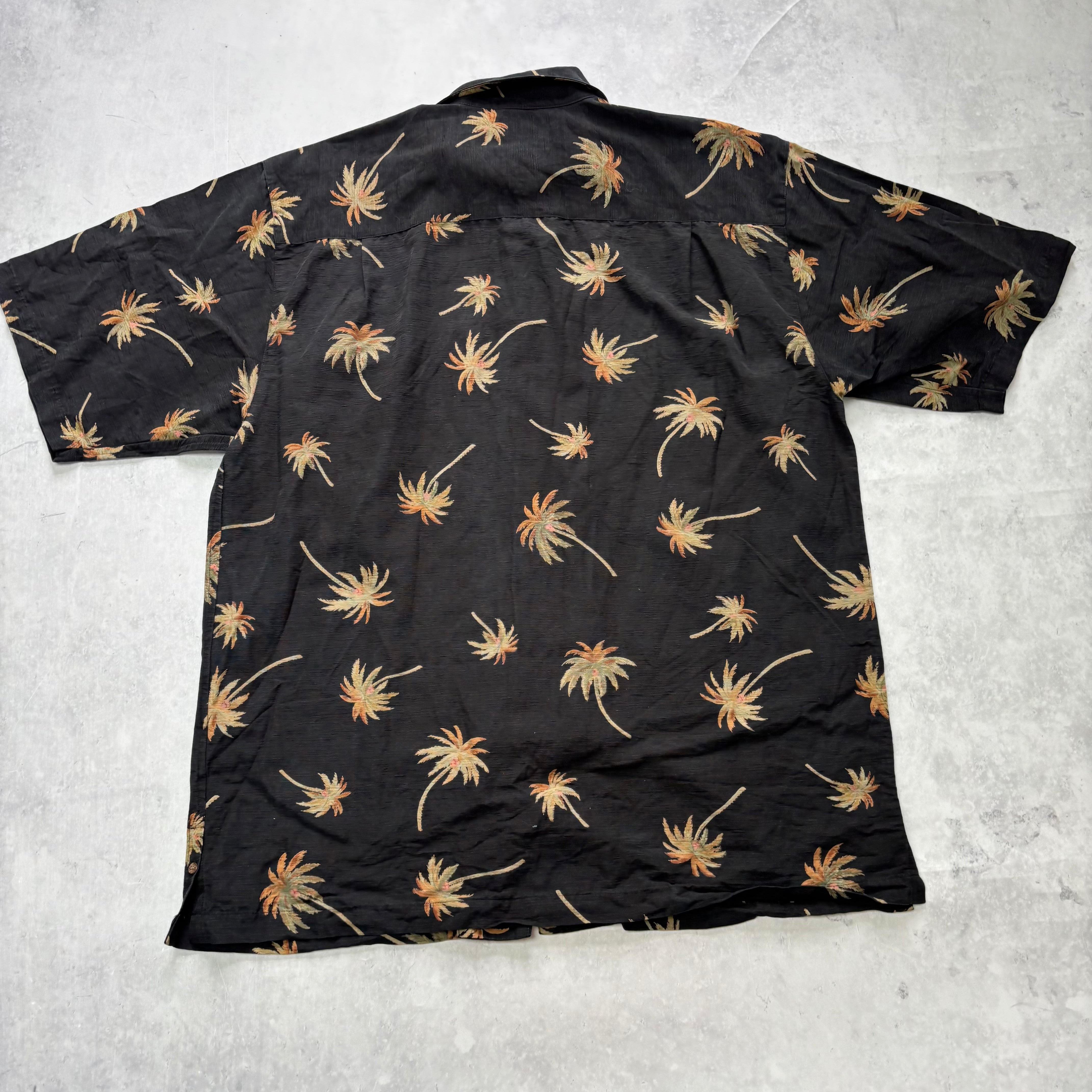 Vintage Hawaiian Shirt Mens Medium Black Silk Floral Aloha Short Sleeve (E)
