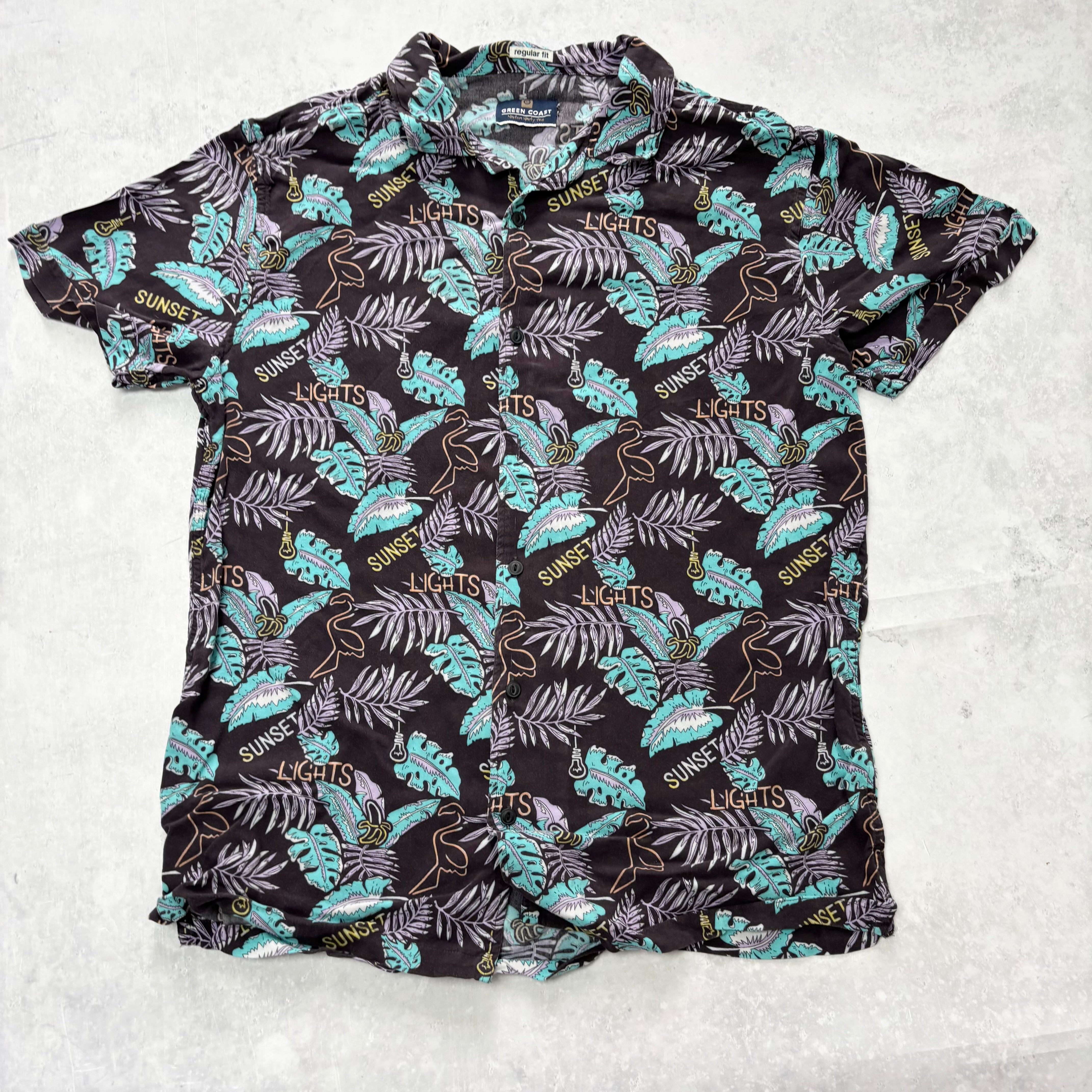 Hawaiian Shirt Mens Small Purple Floral Aloha Short Sleeve Viscose (E)