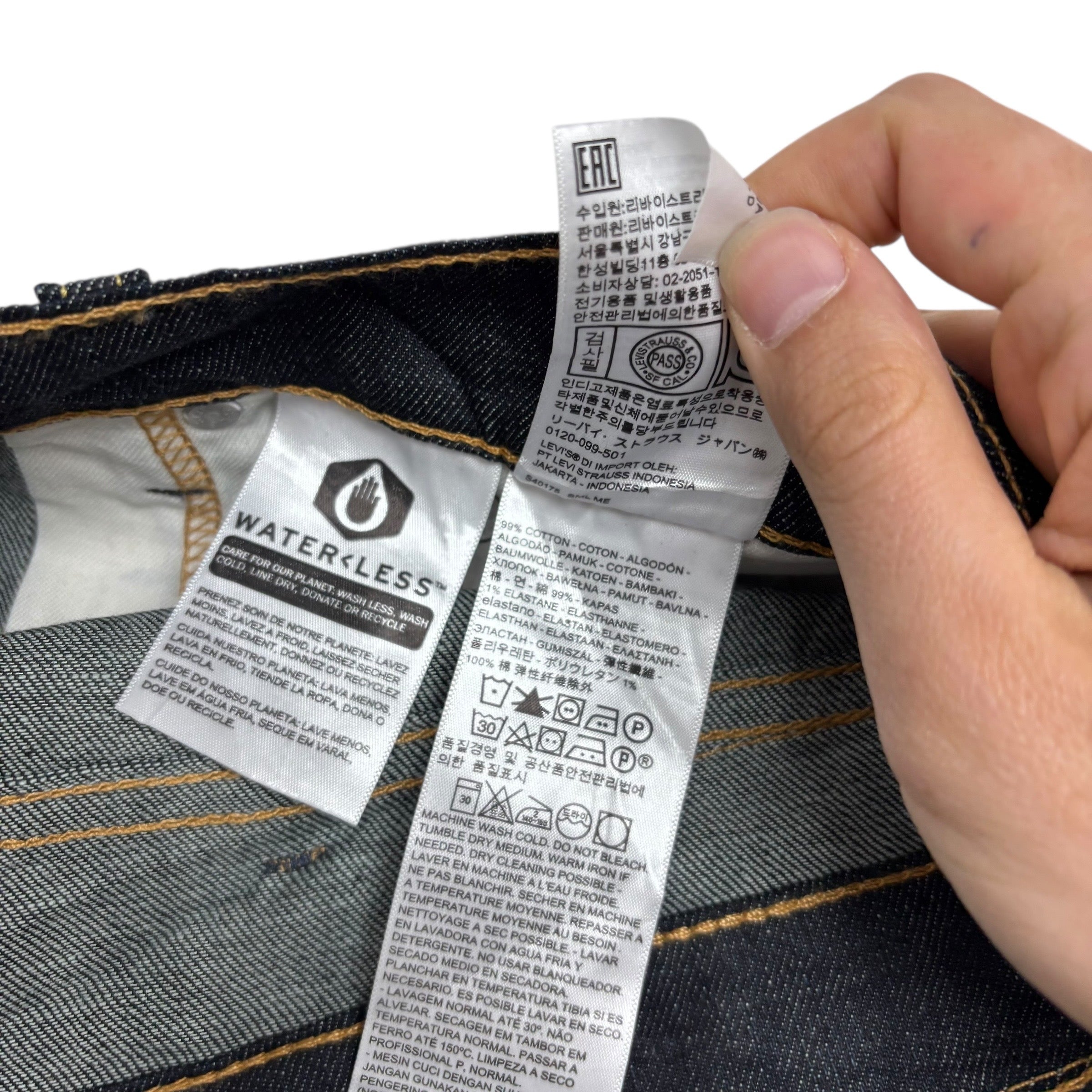 Levis 541 Jeans W50 L30 Mens Dark Blue Athletic Tapered Fit Stretch Denim (E)