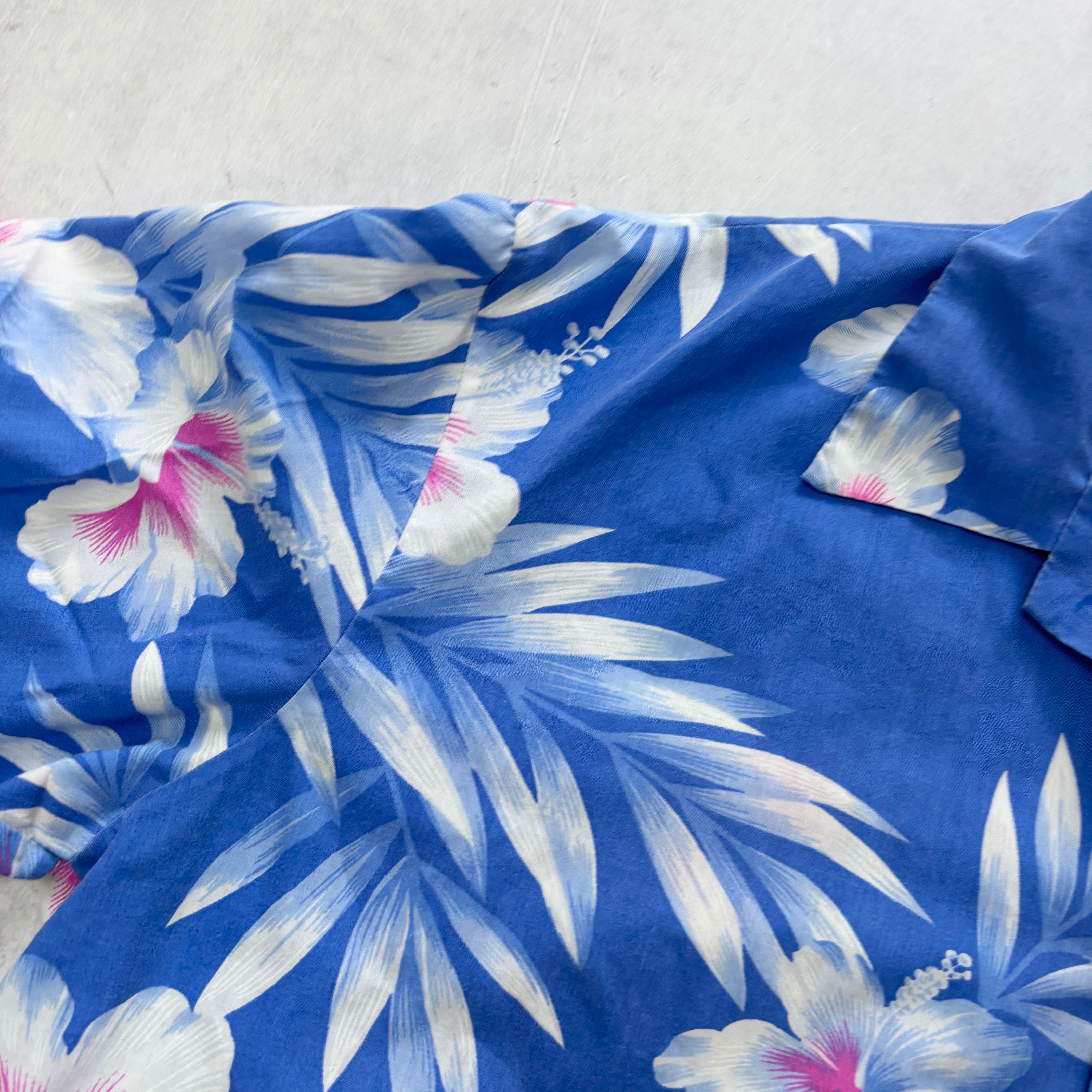 Vintage Hawaiian Shirt Mens XL Blue Floral Aloha Short Sleeve (E)