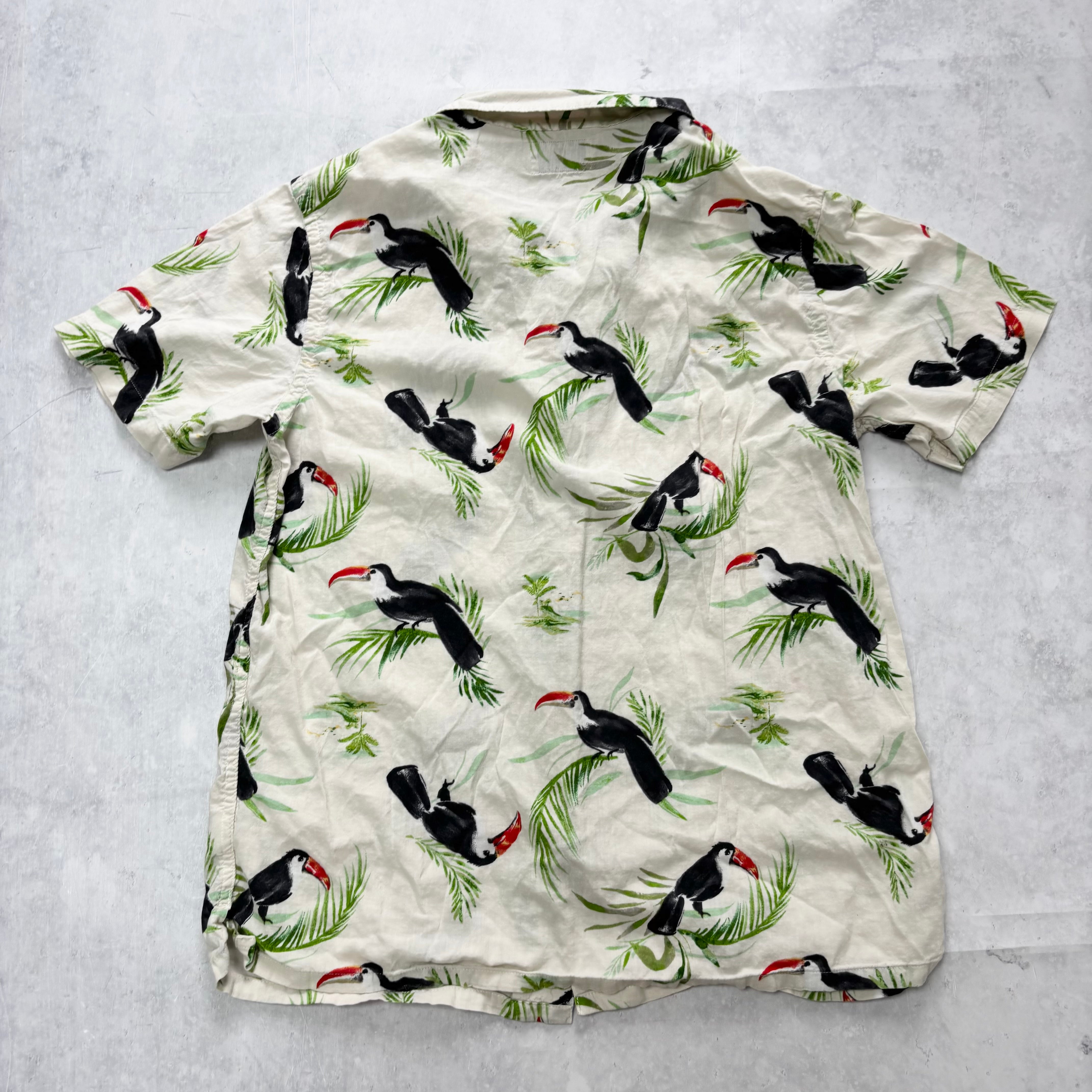 Old Navy Hawaiian Shirt Mens Small Cream Floral Aloha Short Sleeve Cotton (E)