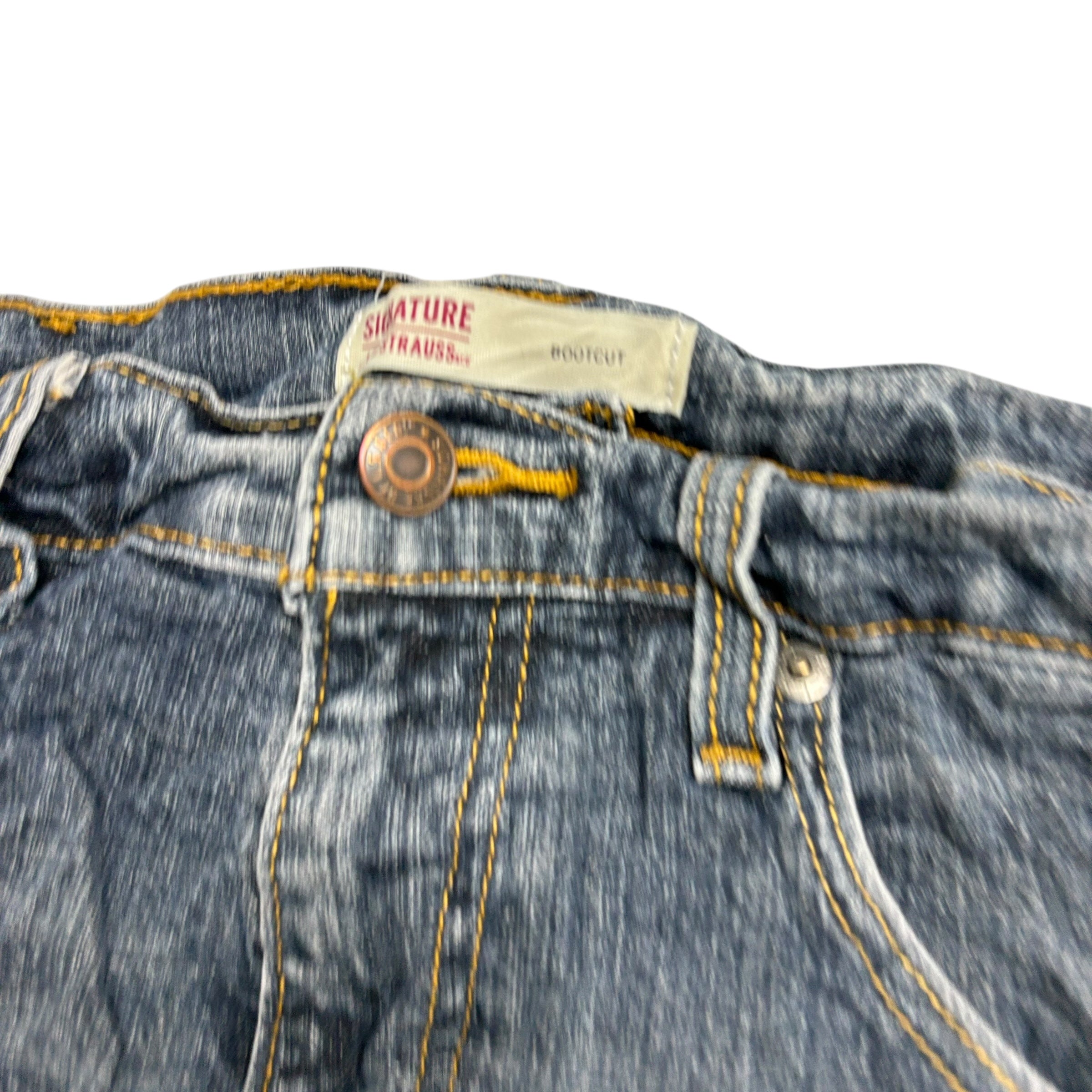 Levis Signature Jeans W32 L34 Mens Mid Blue Regular Bootcut Fit Stretch (E)