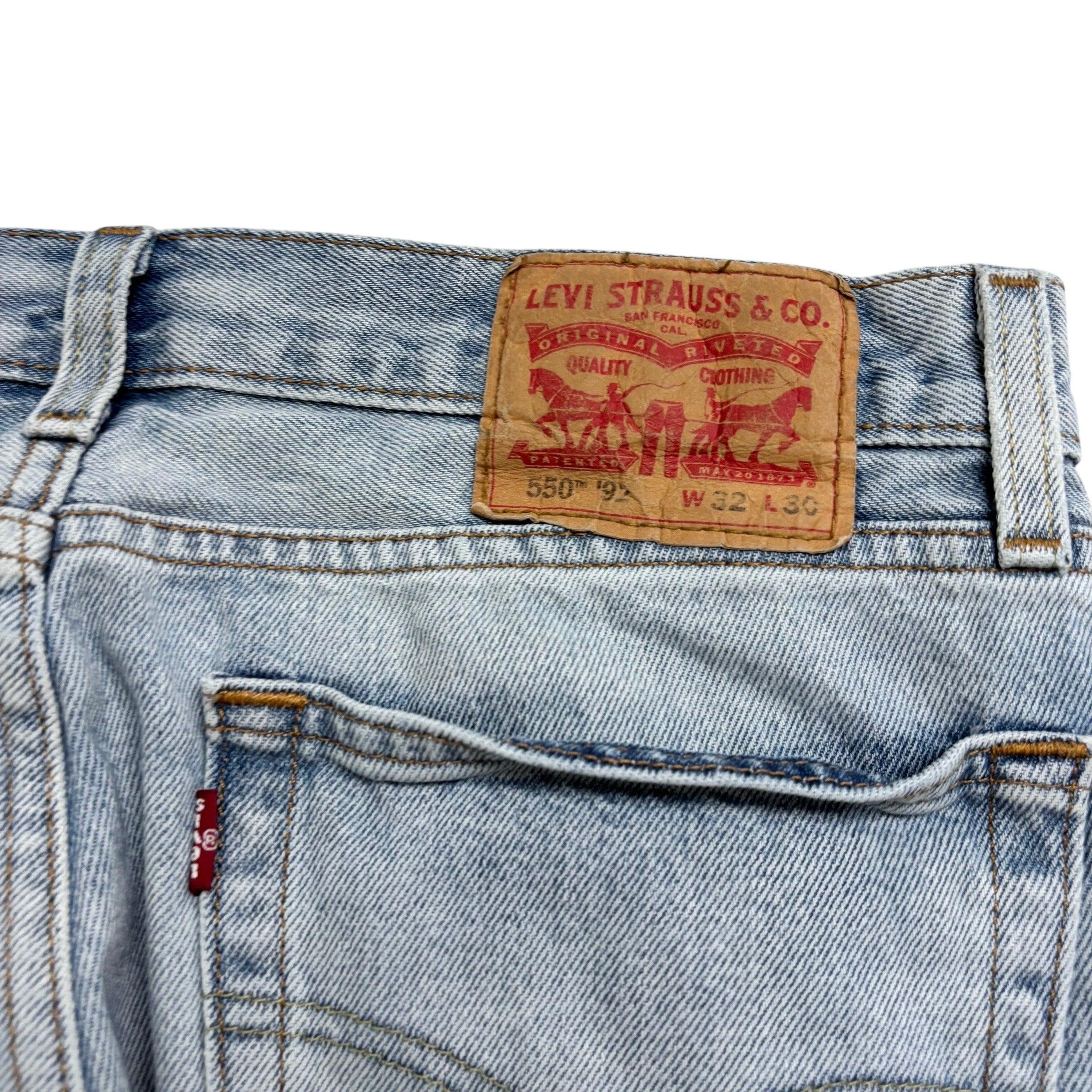 Levis 550 92 Jeans W32 L30 Mens Light Blue Relaxed Tapered Fit Denim