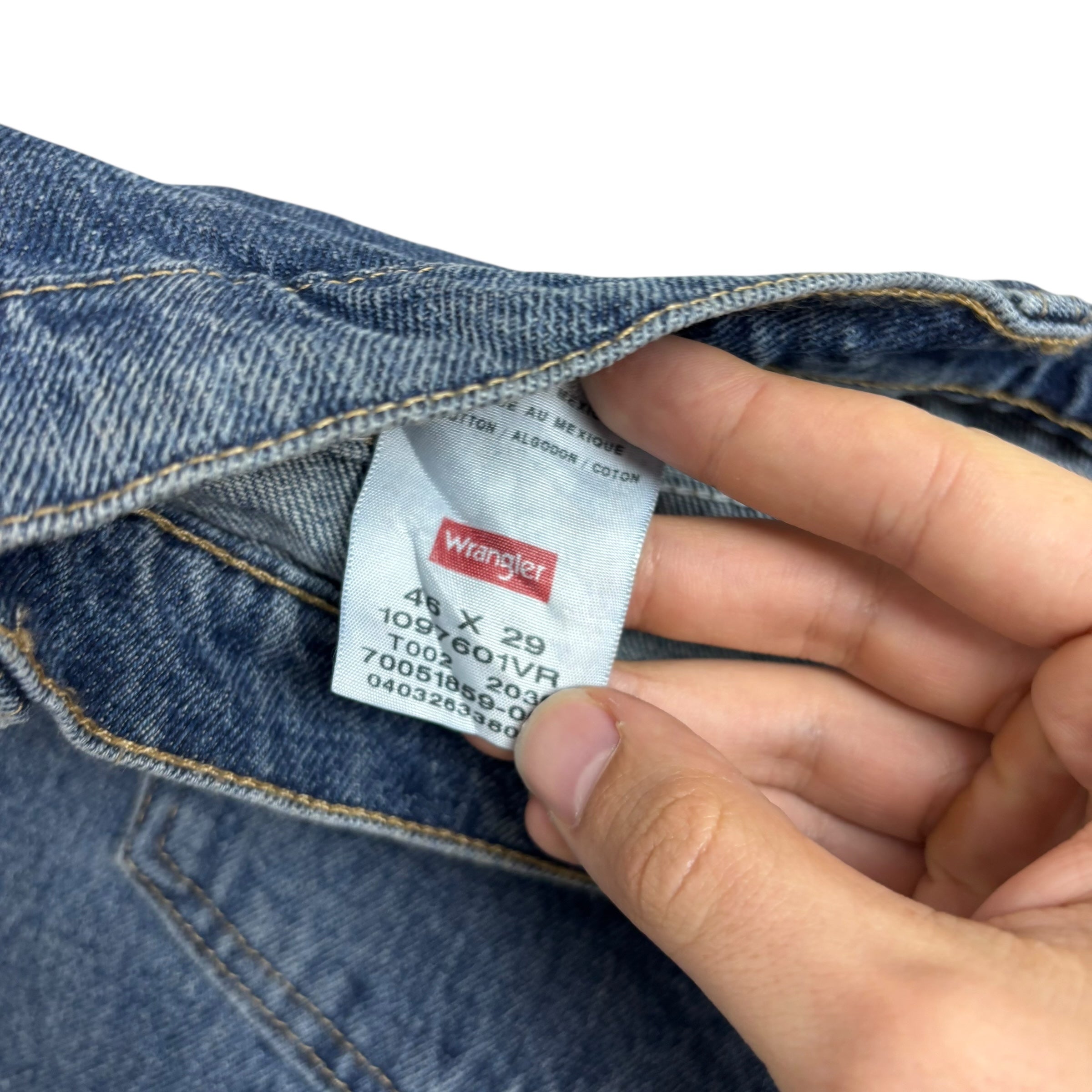 Wrangler Jeans W46 L29 Mens Mid Blue Relaxed Straight Fit Denim (E)