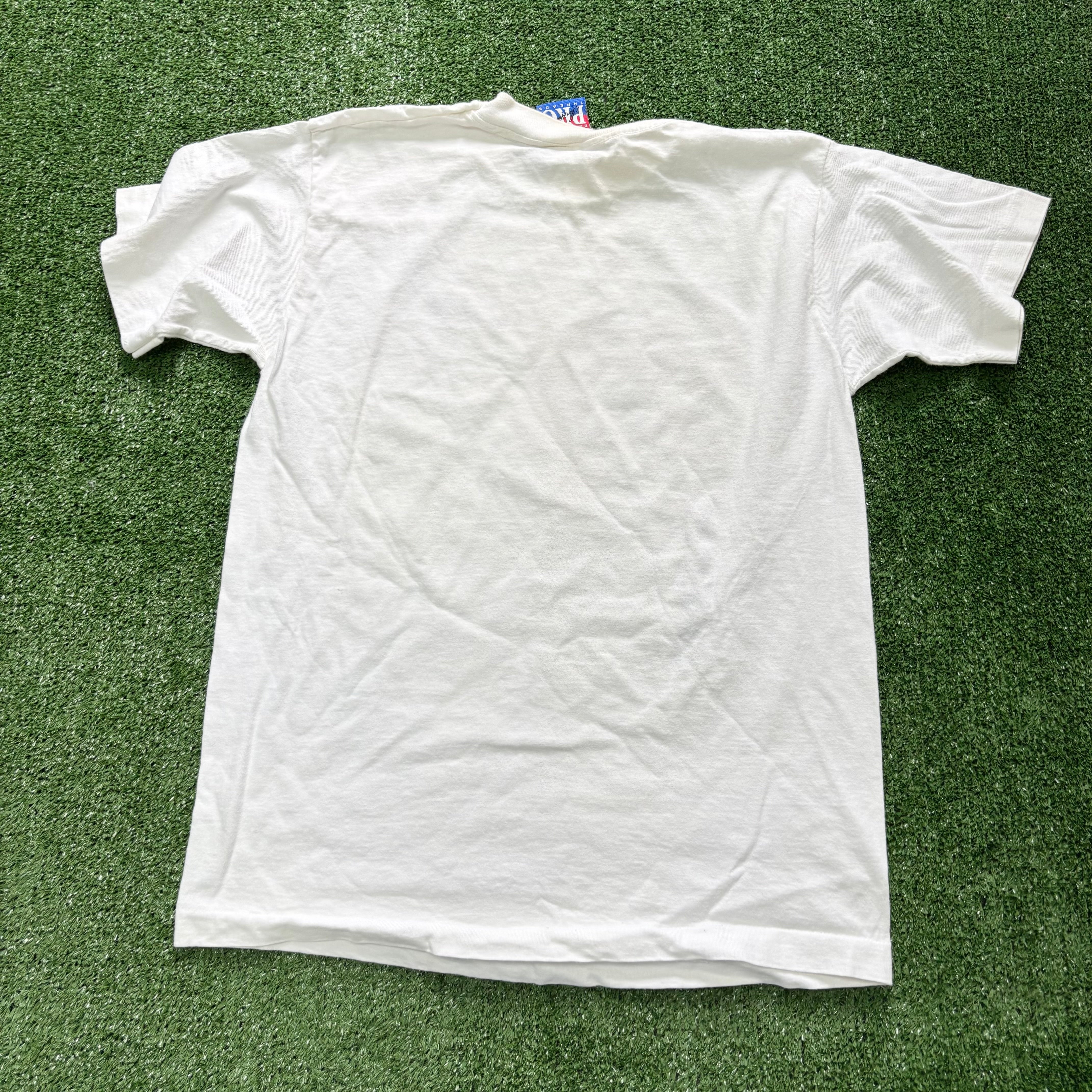 Vintage T Shirt Mens Small White Single Stitch Graphic Print 90s USA NFL