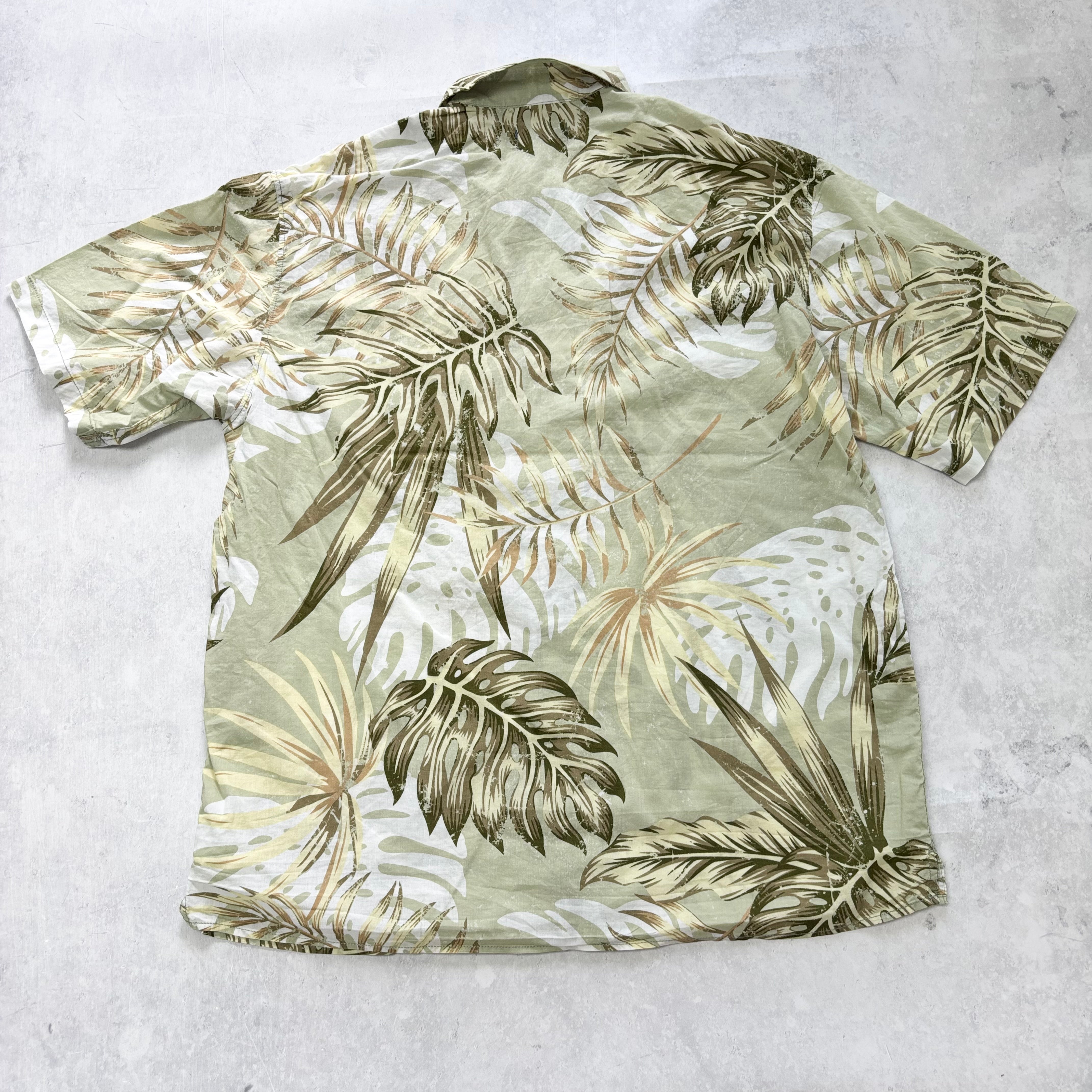 Hawaiian Shirt Mens Medium Green Floral Aloha Short Sleeve Cotton (E)