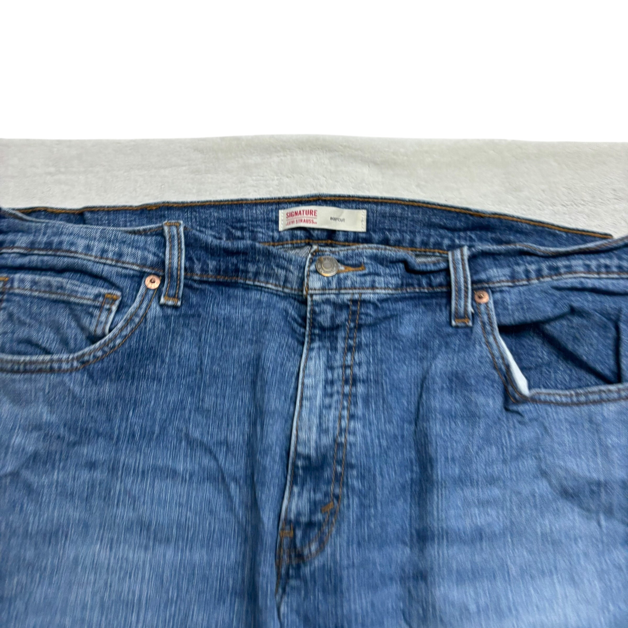 Levis Signature Jeans W38 L34 Mens Mid Blue Regular Bootcut Fit Stretch (E)