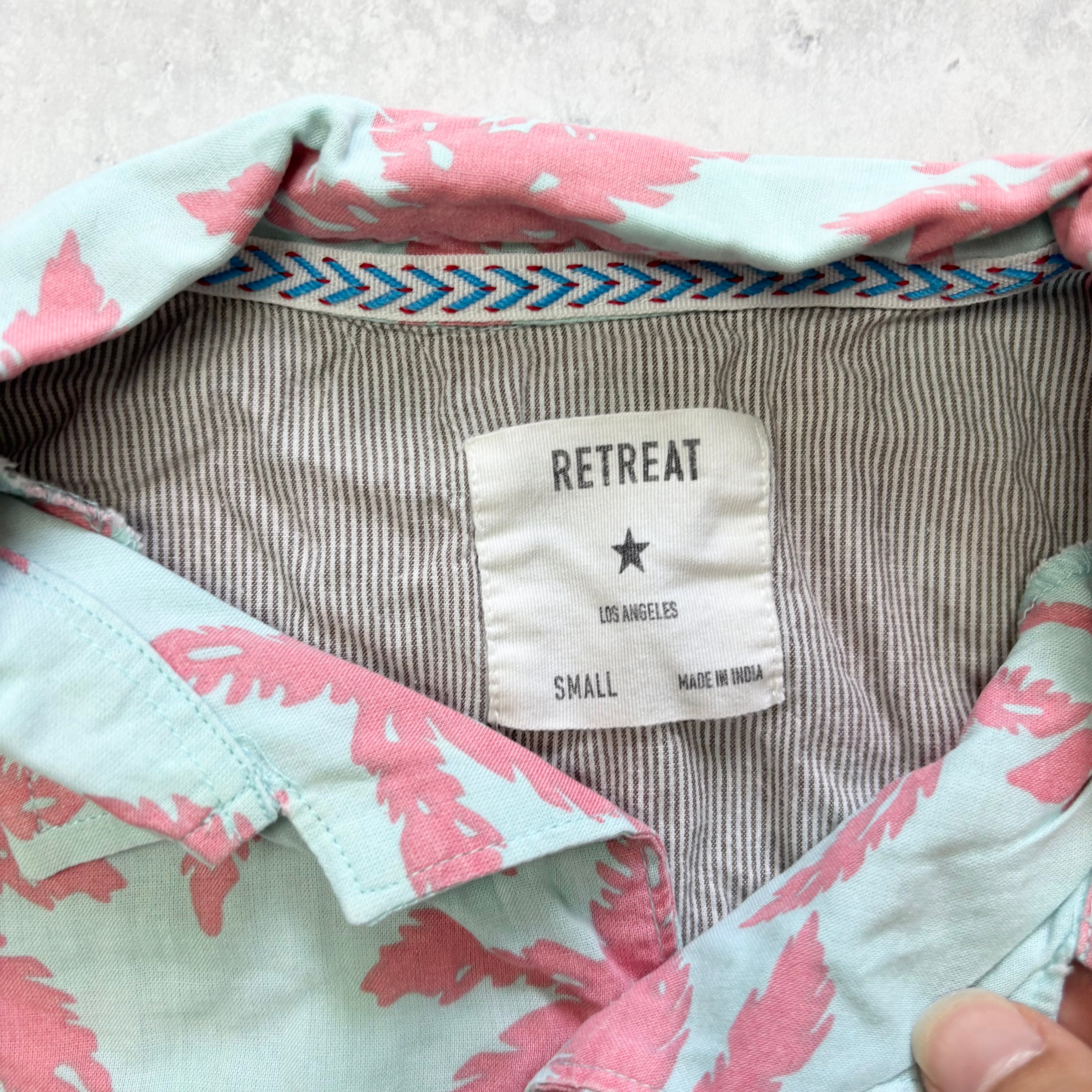 Hawaiian Shirt Mens Small Blue Floral Aloha Short Sleeve Rayon (E)