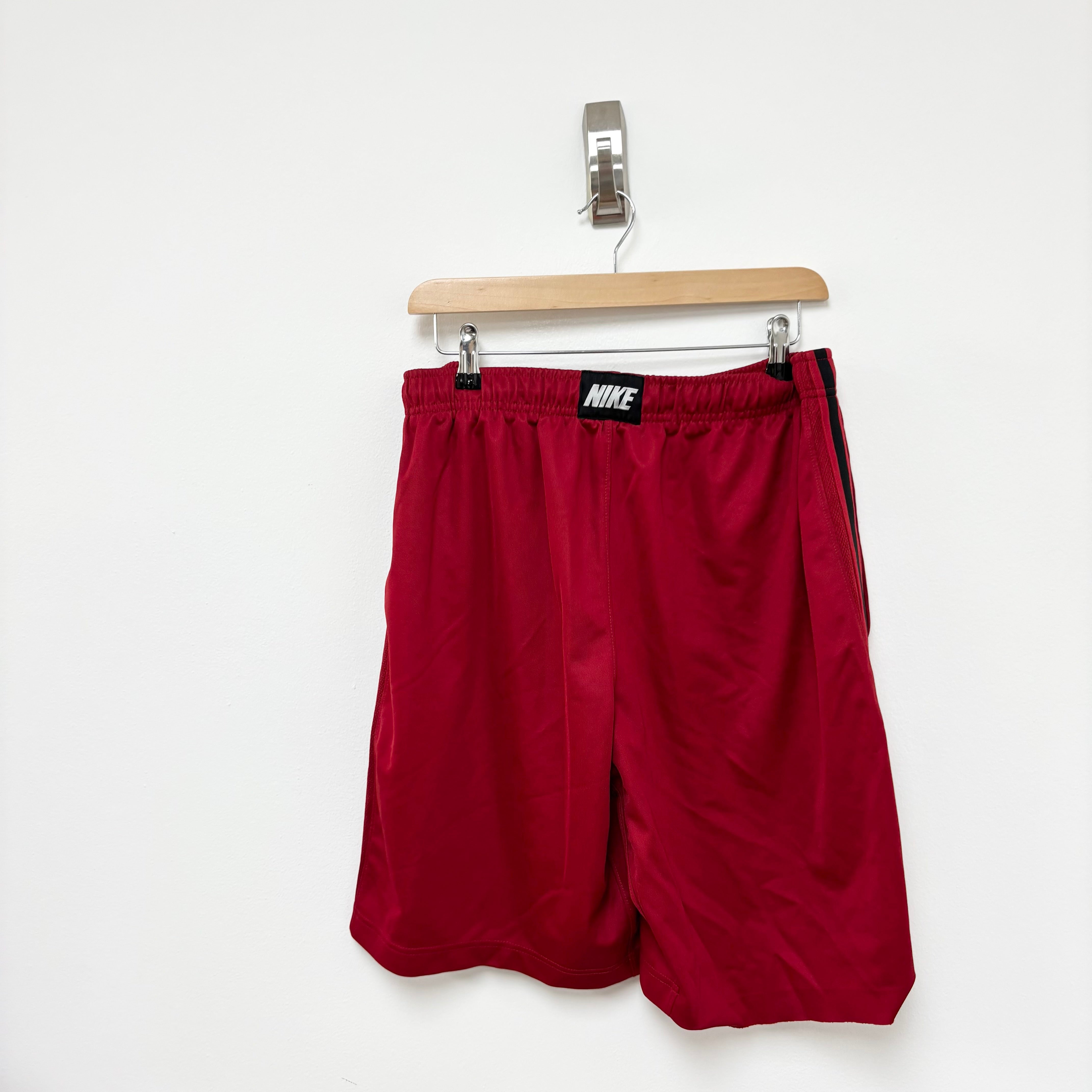 Nike Shorts Mens Large Red Basketball Running Sports Gym Athletic Pockets (E)