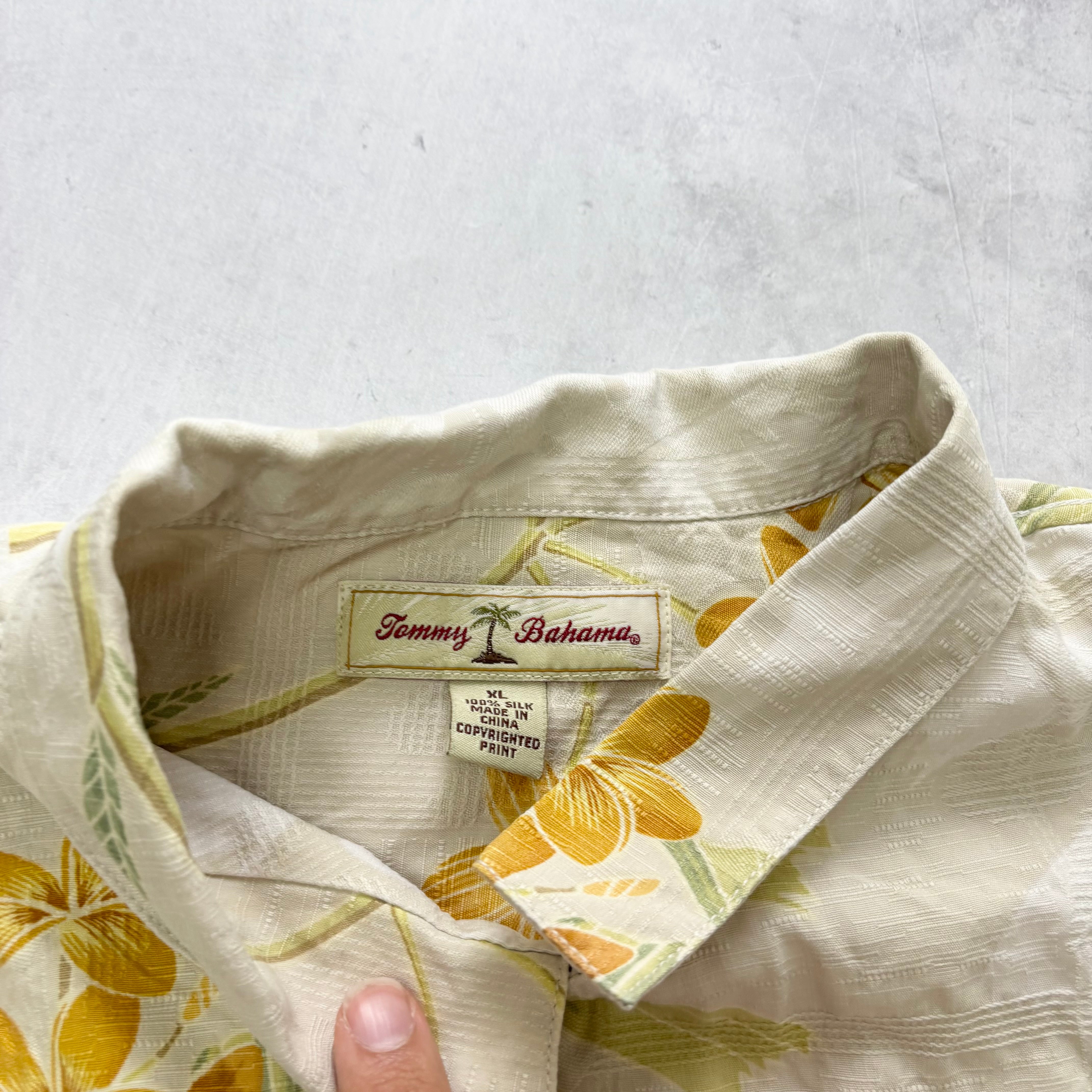 Vintage Hawaiian Shirt Mens XL Cream Floral Aloha Tommy Bahama Silk (E)