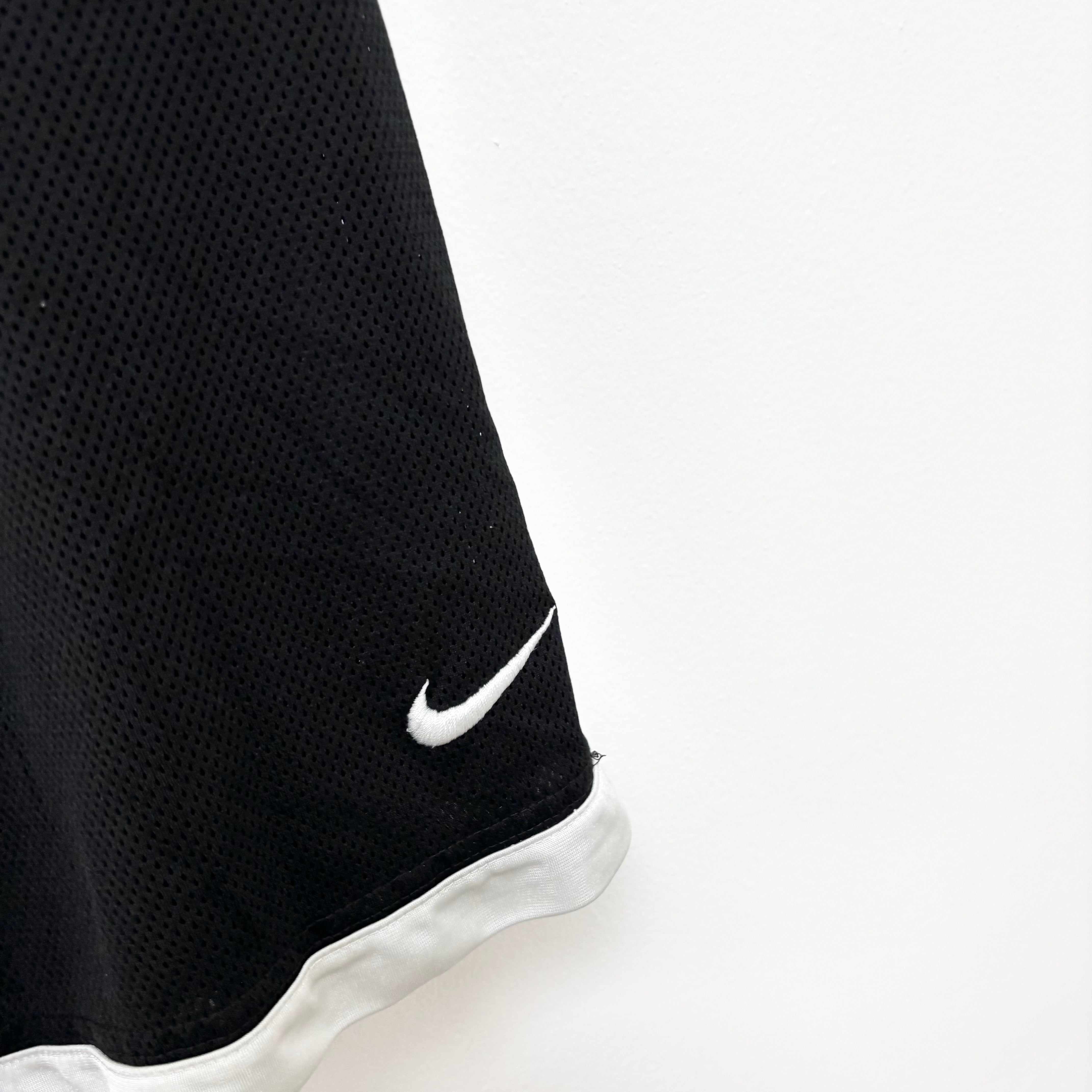 Nike Shorts Mens Small Black Running Sports Gym Basketball Pockets
