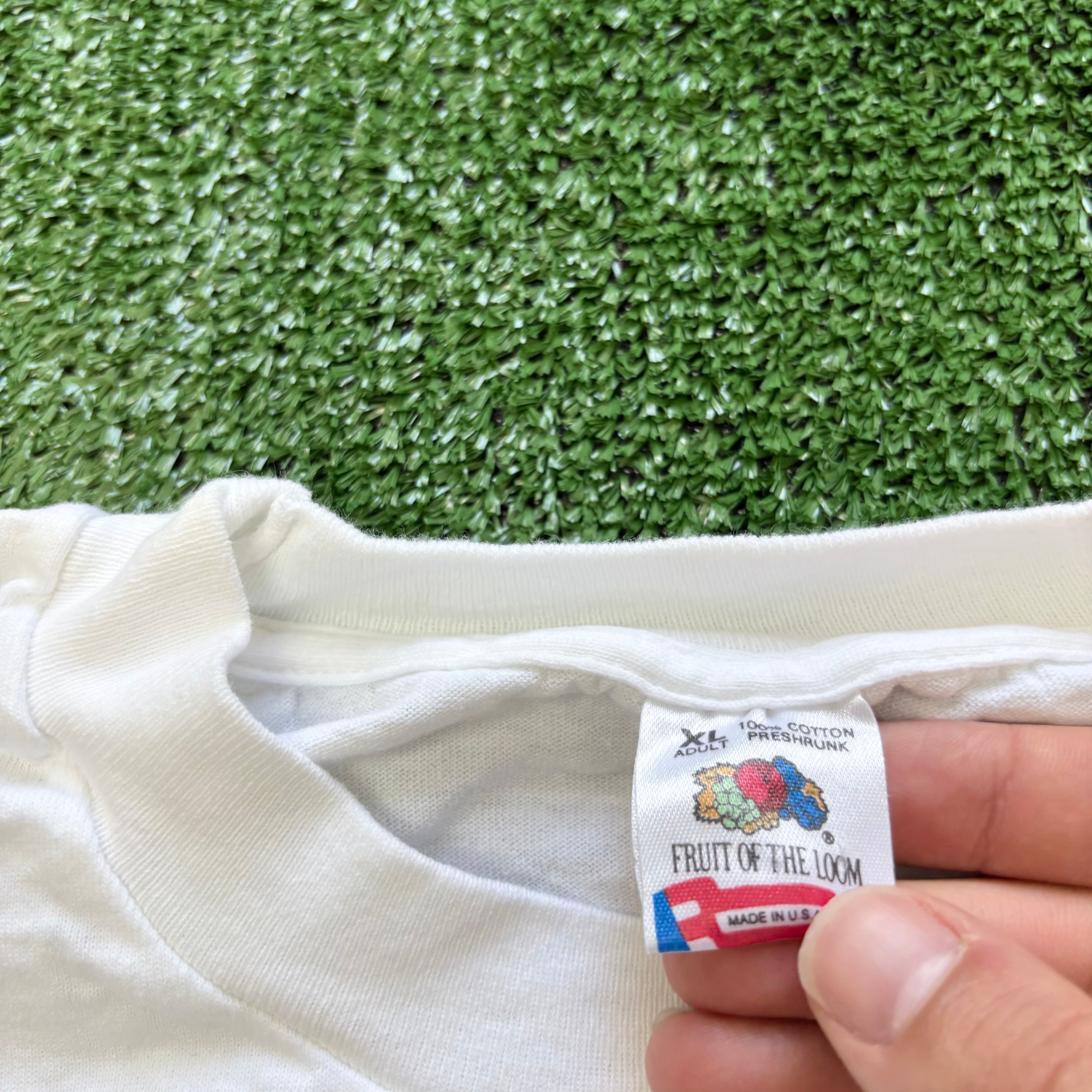 Vintage T Shirt Mens XL White Single Stitch Graphic Print 90s USA Tourist (E)