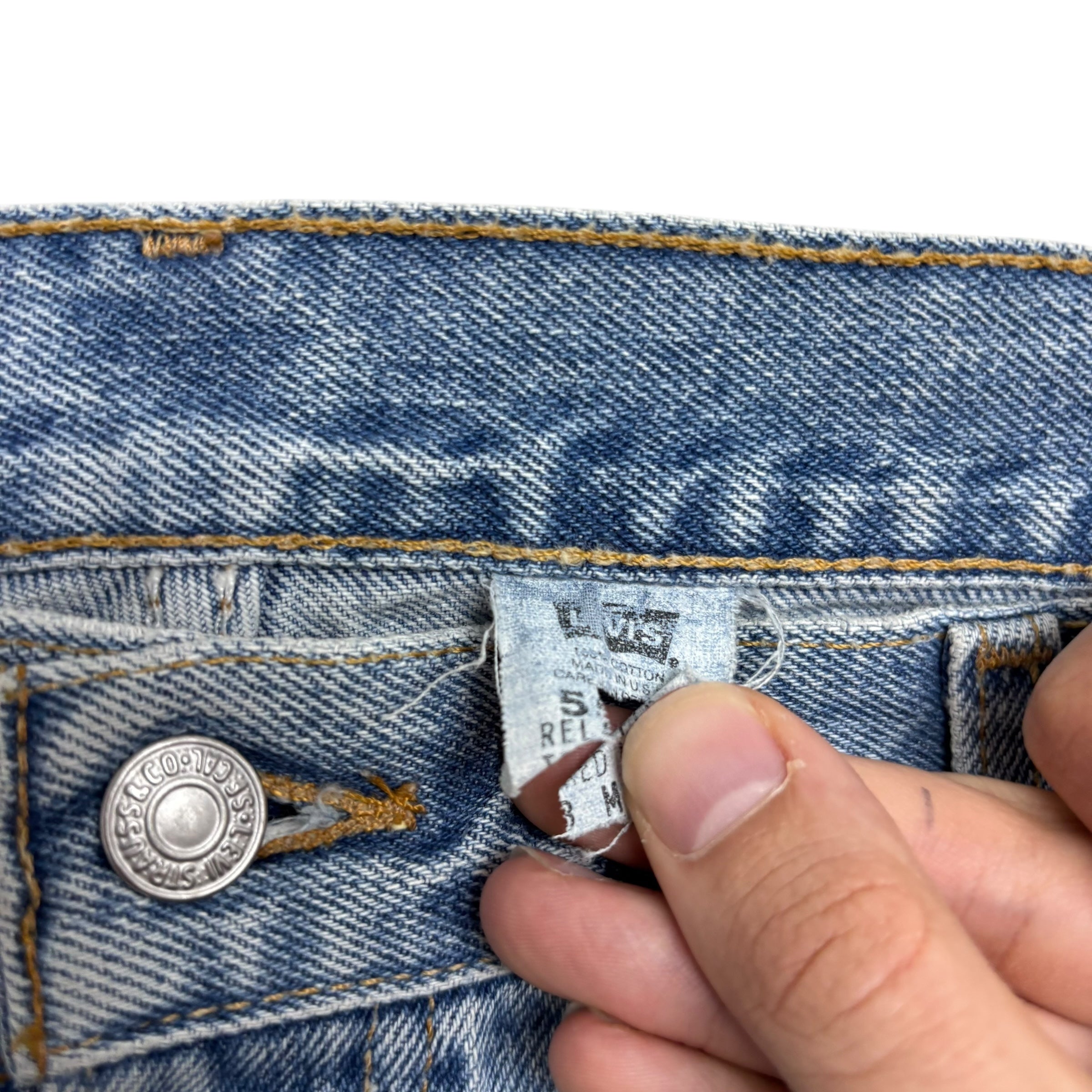 Levis 550 Jeans W36 L31 Womens Light Blue Relaxed Taper Mom Vintage USA Made (F)