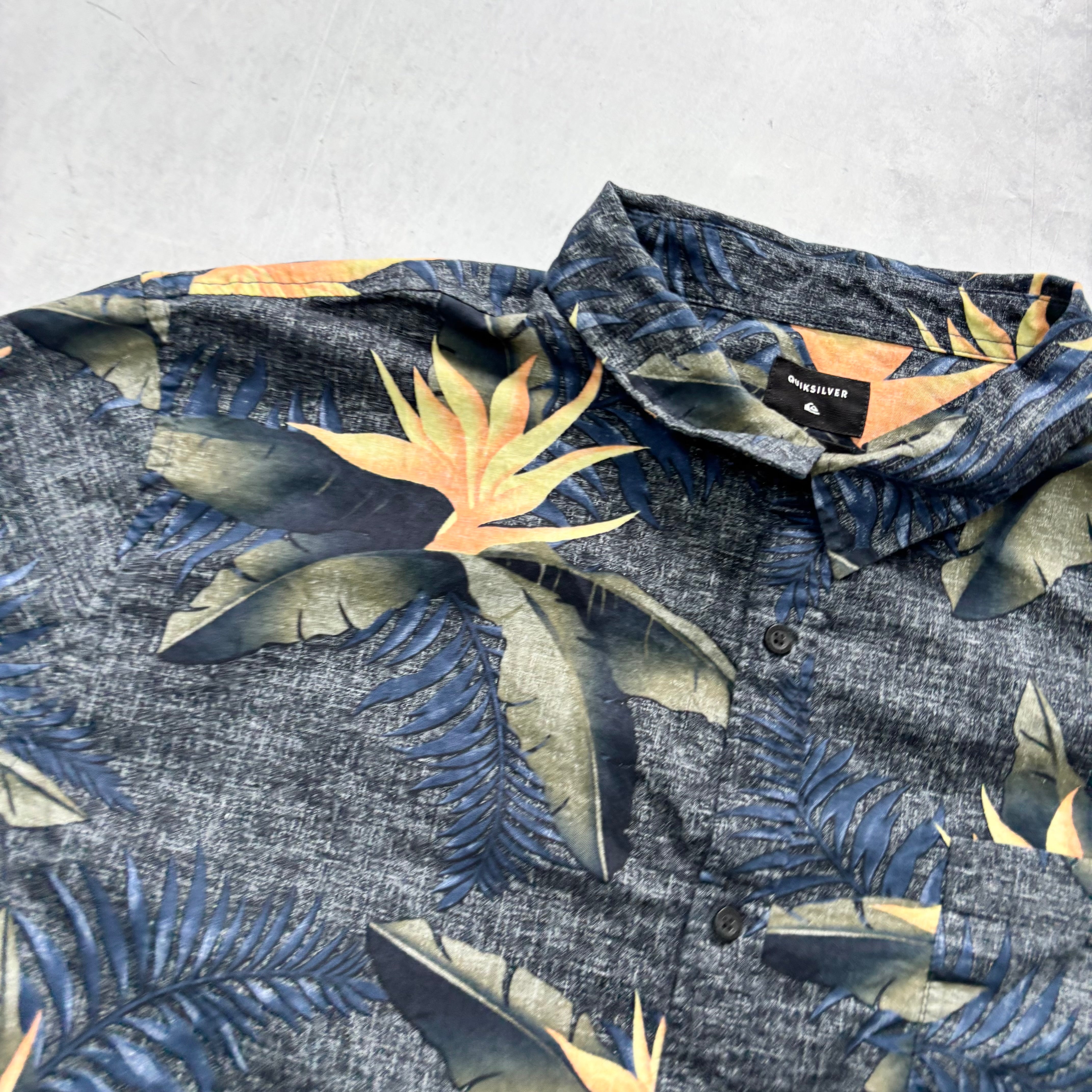 Quiksilver Hawaiian Shirt Mens XXL Navy Short Sleeve Cotton Regular Fit (E)