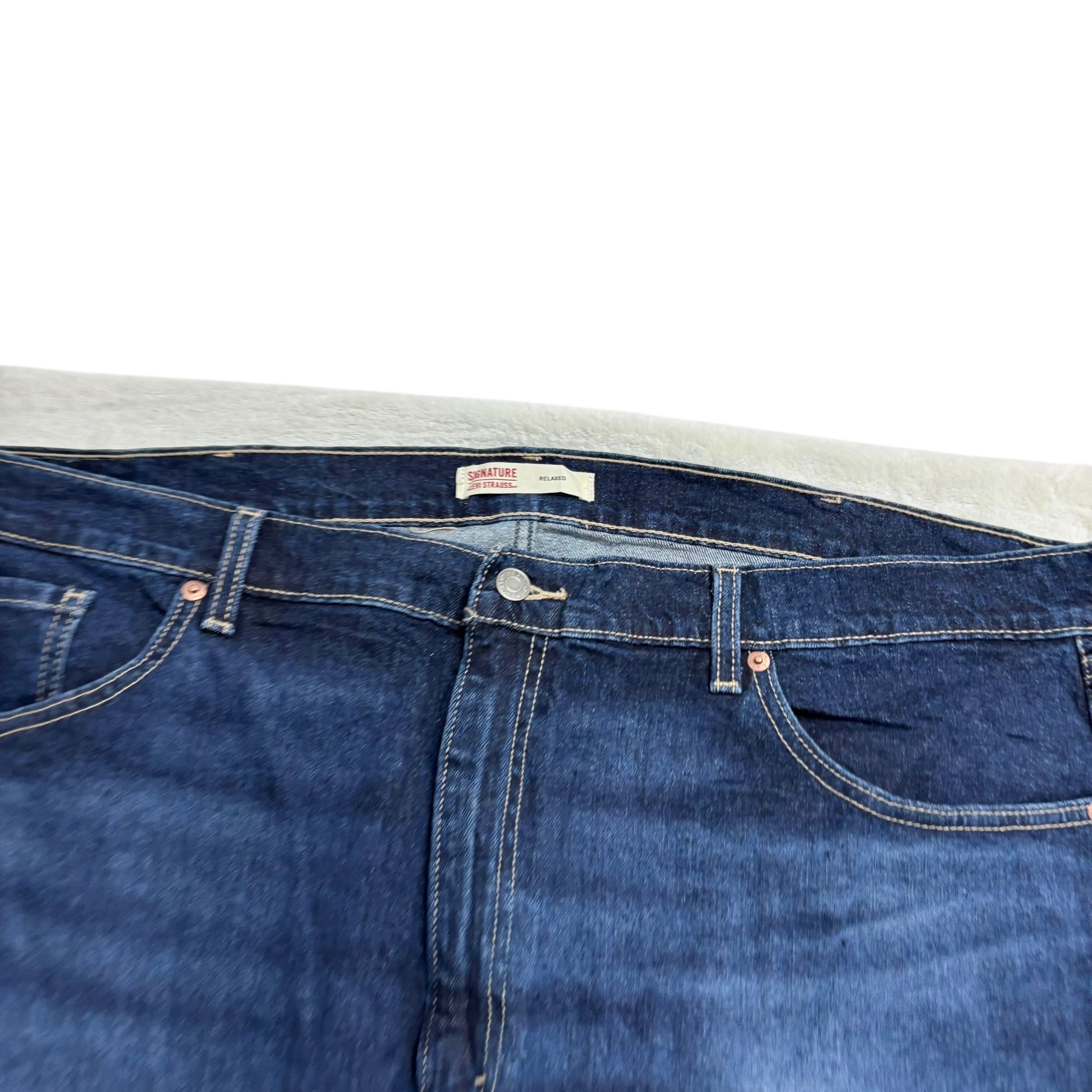 Levis Signature Jeans W44 L30 Mens Dark Blue Relaxed Straight Stretch Denim (E)