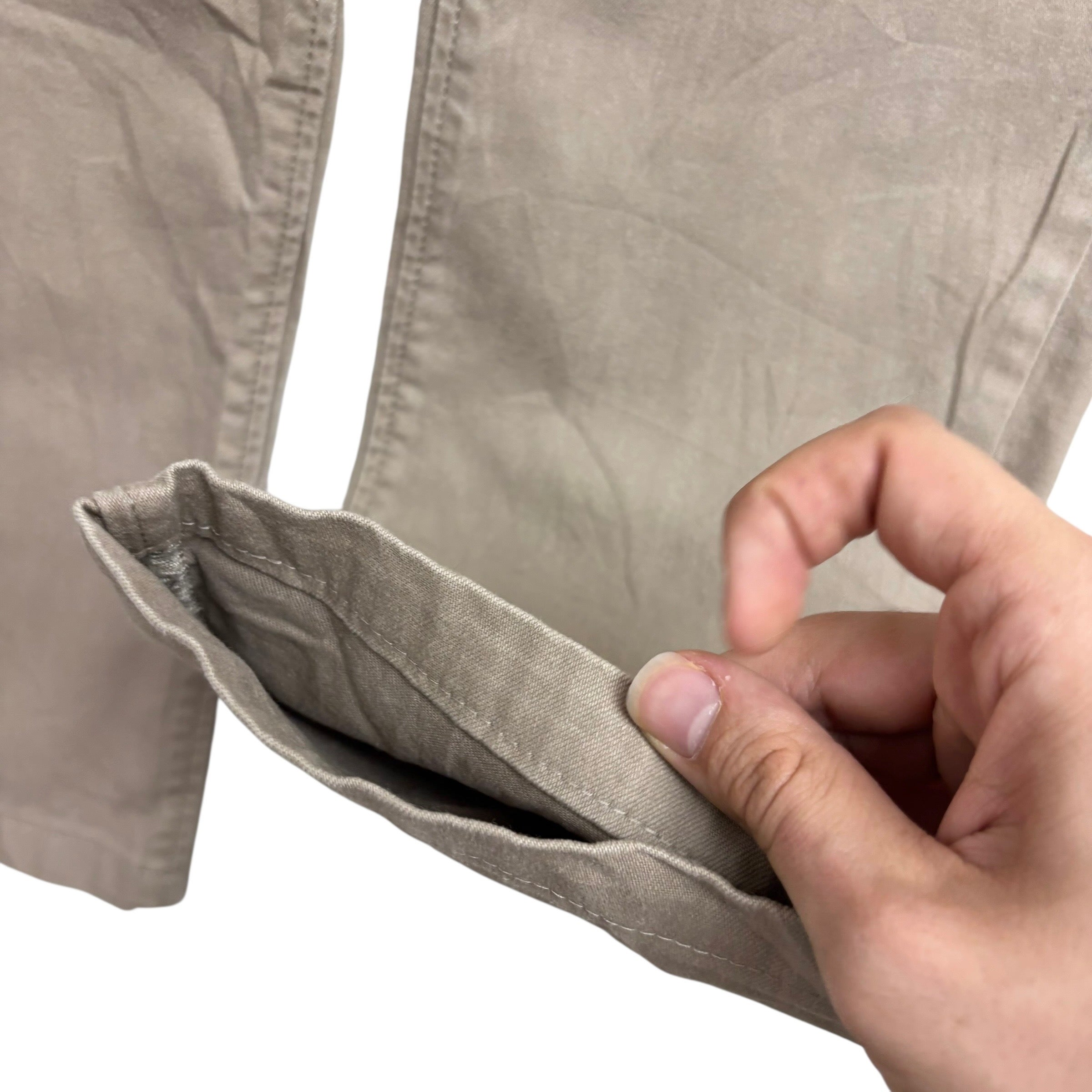 Levis Commuter Trousers W35 L27 Mens Beige Tapered Fit Stretch Pants
