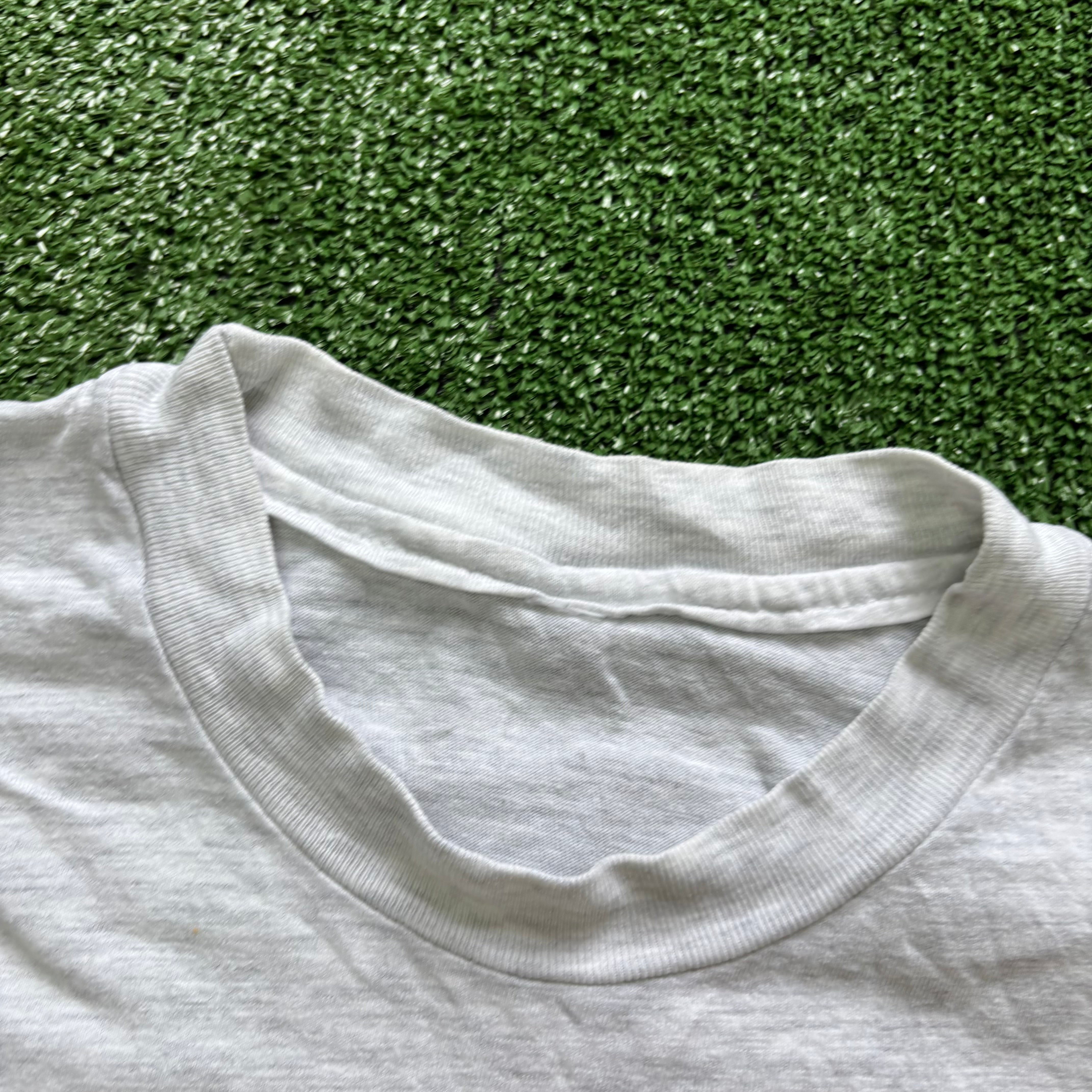 Vintage T Shirt Mens Large Grey Single Stitch Graphic Print 90s Travel (E)