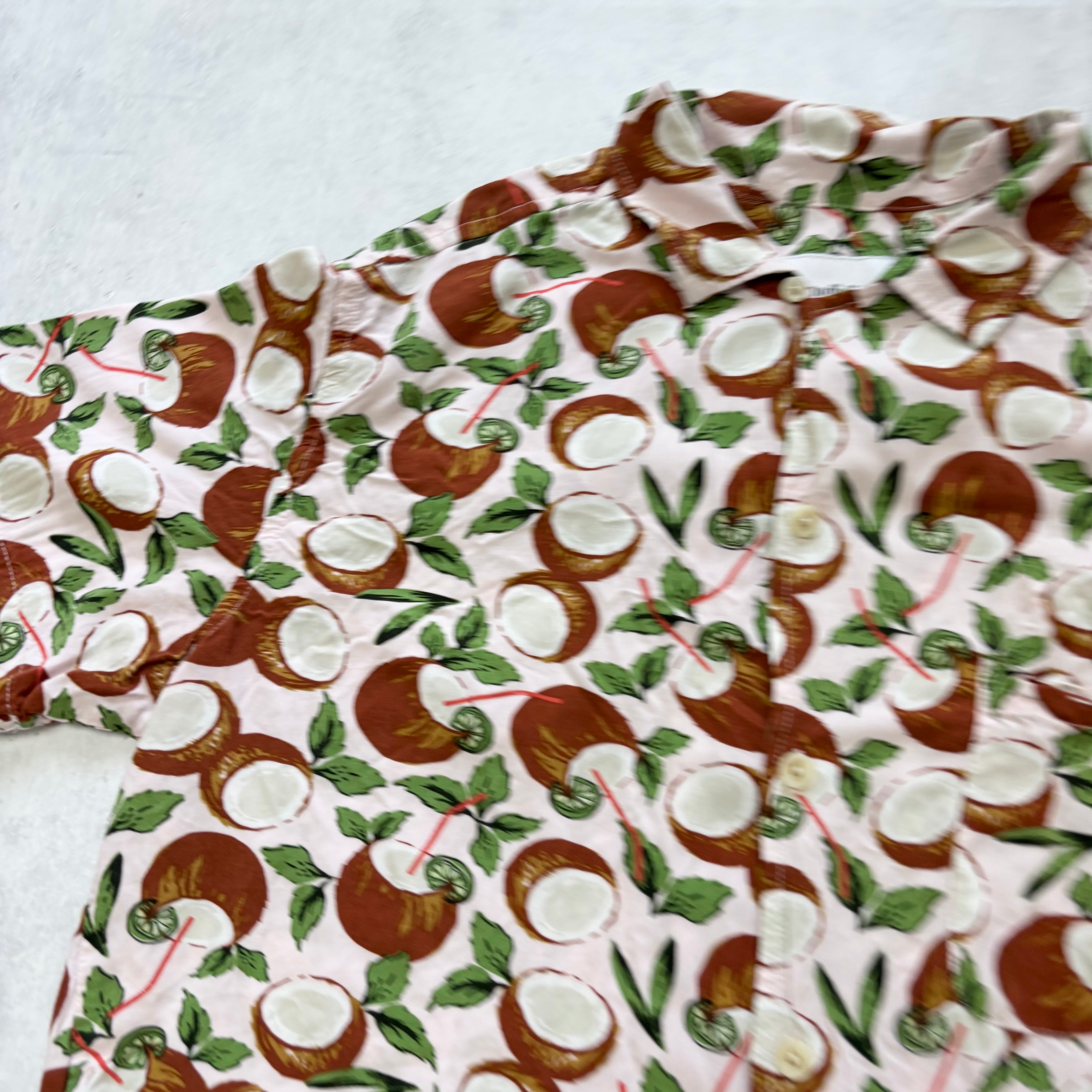 Goodfellow Hawaiian Shirt Mens Medium Pink Short Sleeve Rayon Regular Fit (E)