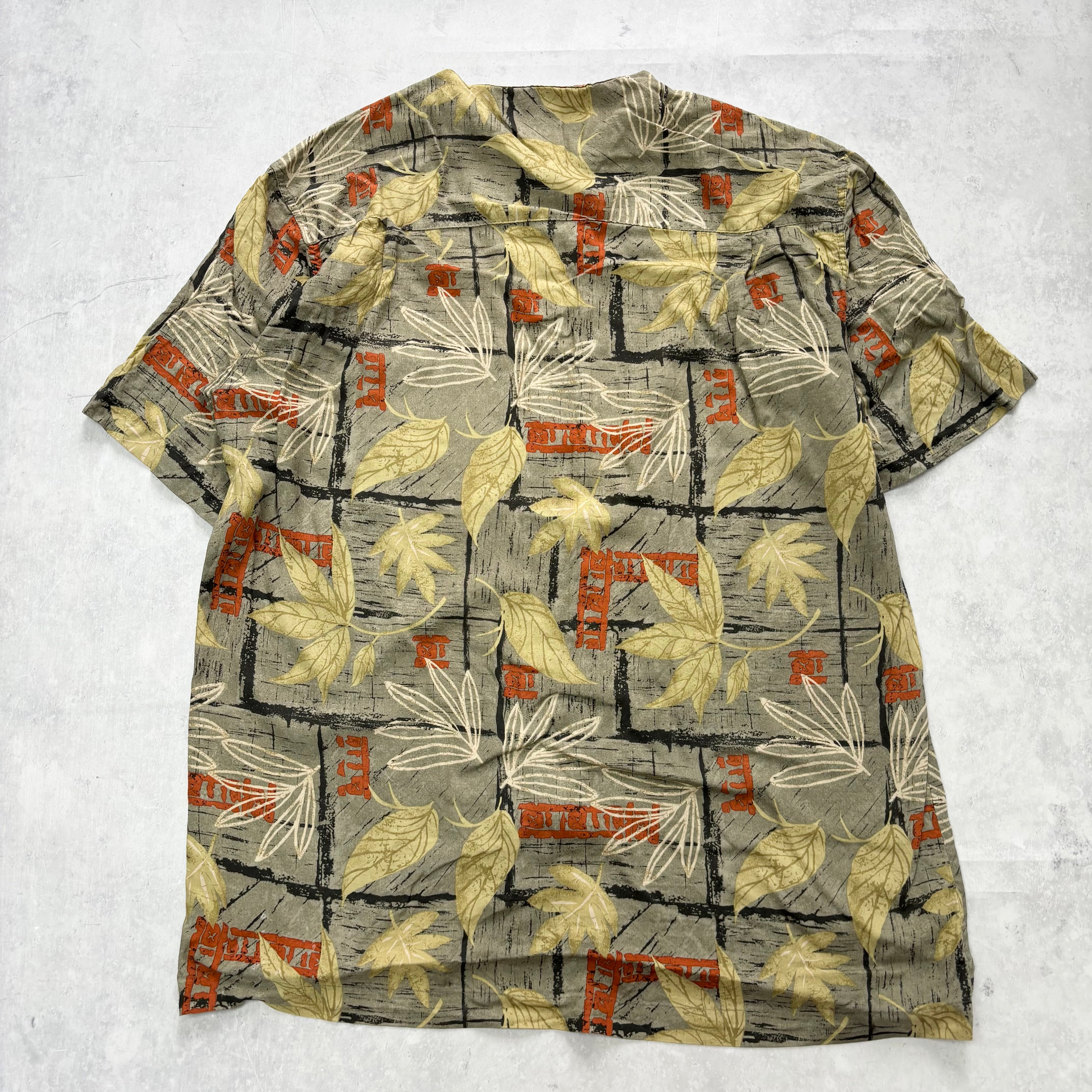 Vintage Hawaiian Shirt Mens Medium Grey Floral Aloha Short Sleeve Rayon (E)