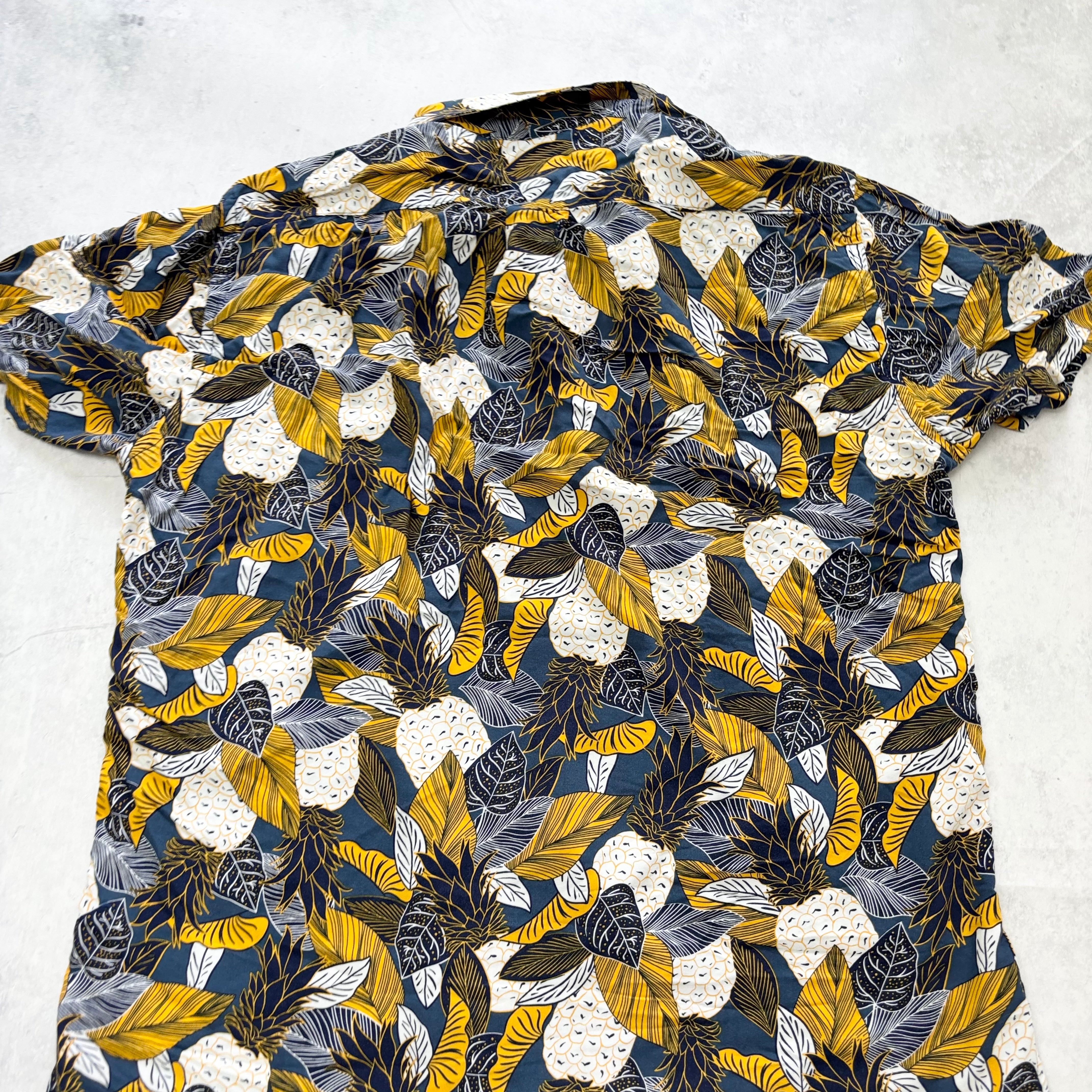 Hawaiian Shirt Mens XL Multi Floral Aloha Short Sleeve Viscose Slim Fit (E)