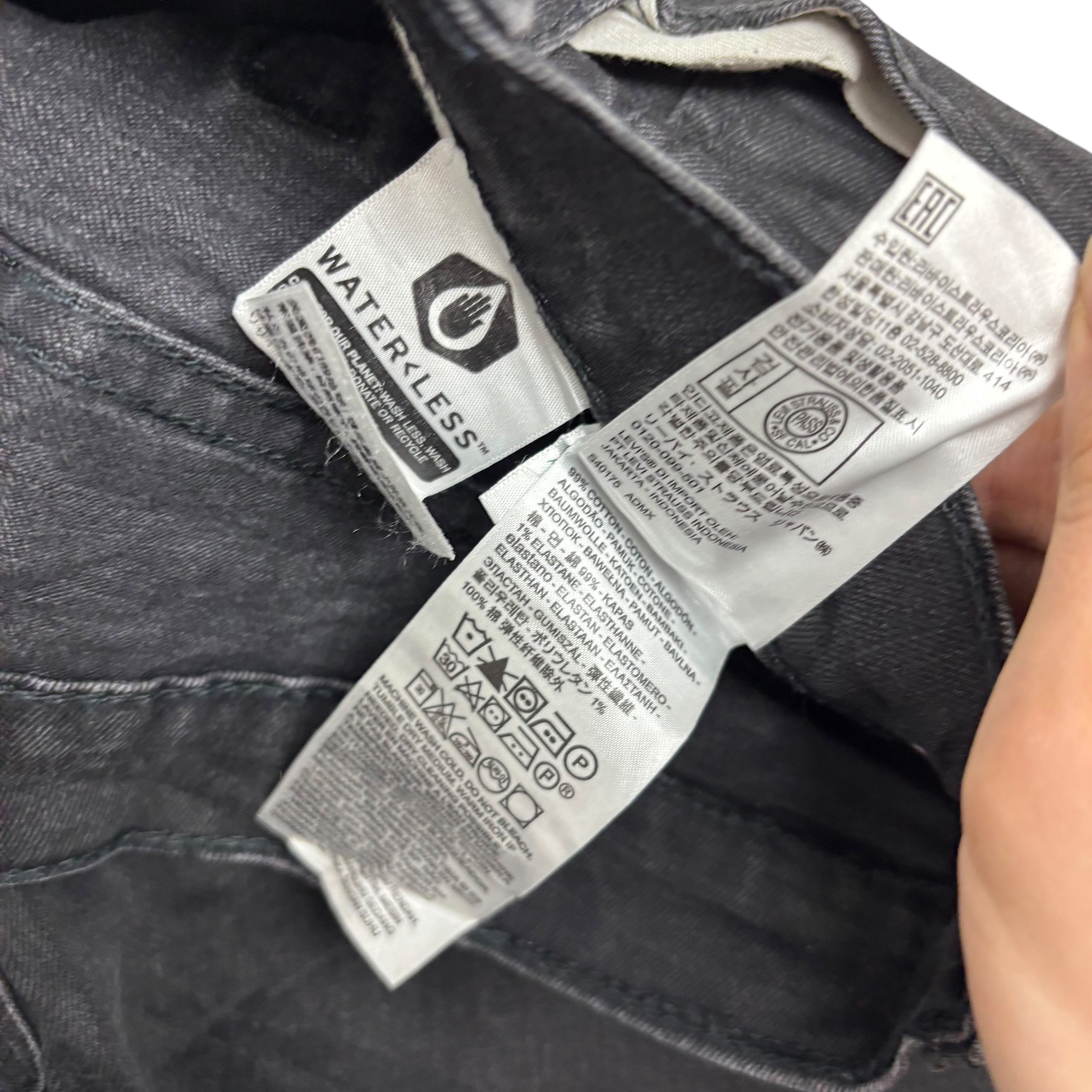 Levis 502 Jeans W38 L30 Mens Black Regular Tapered Fit Stretch Denim (E)