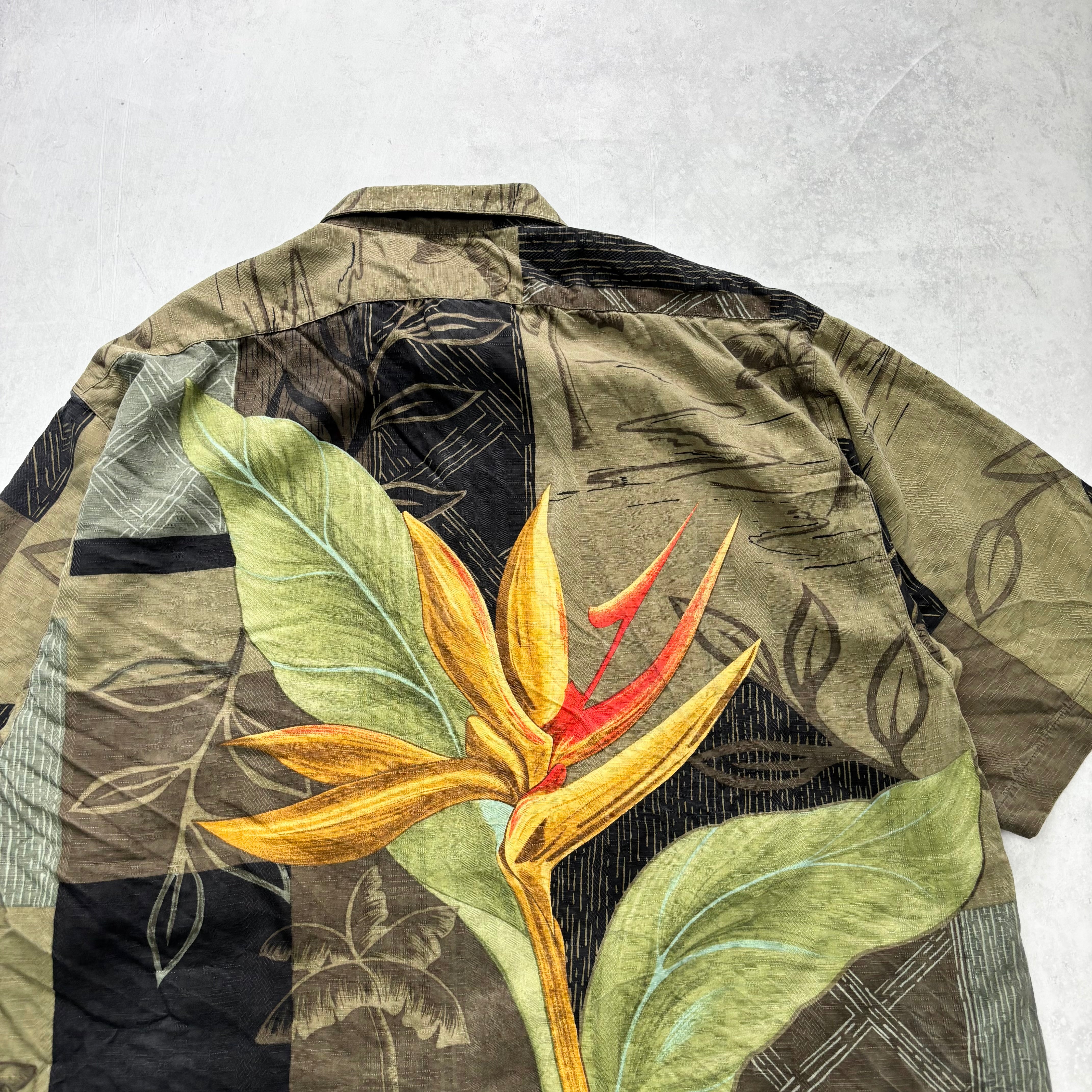 Vintage Hawaiian Shirt Mens Medium Green Tommy Bahama Silk Short Sleeve (E)