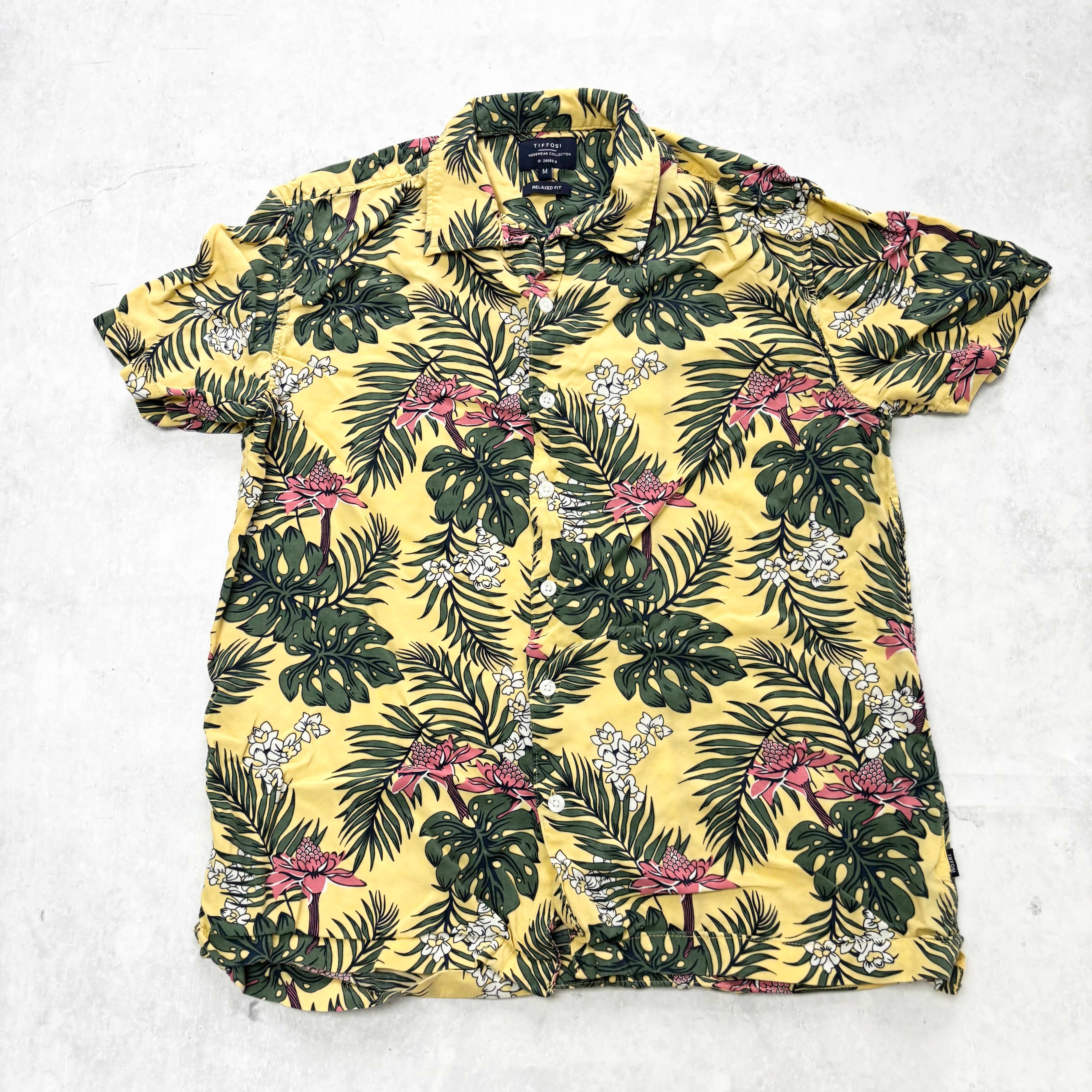 Hawaiian Shirt Mens Small Yellow Floral Aloha Short Sleeve Viscose (E)