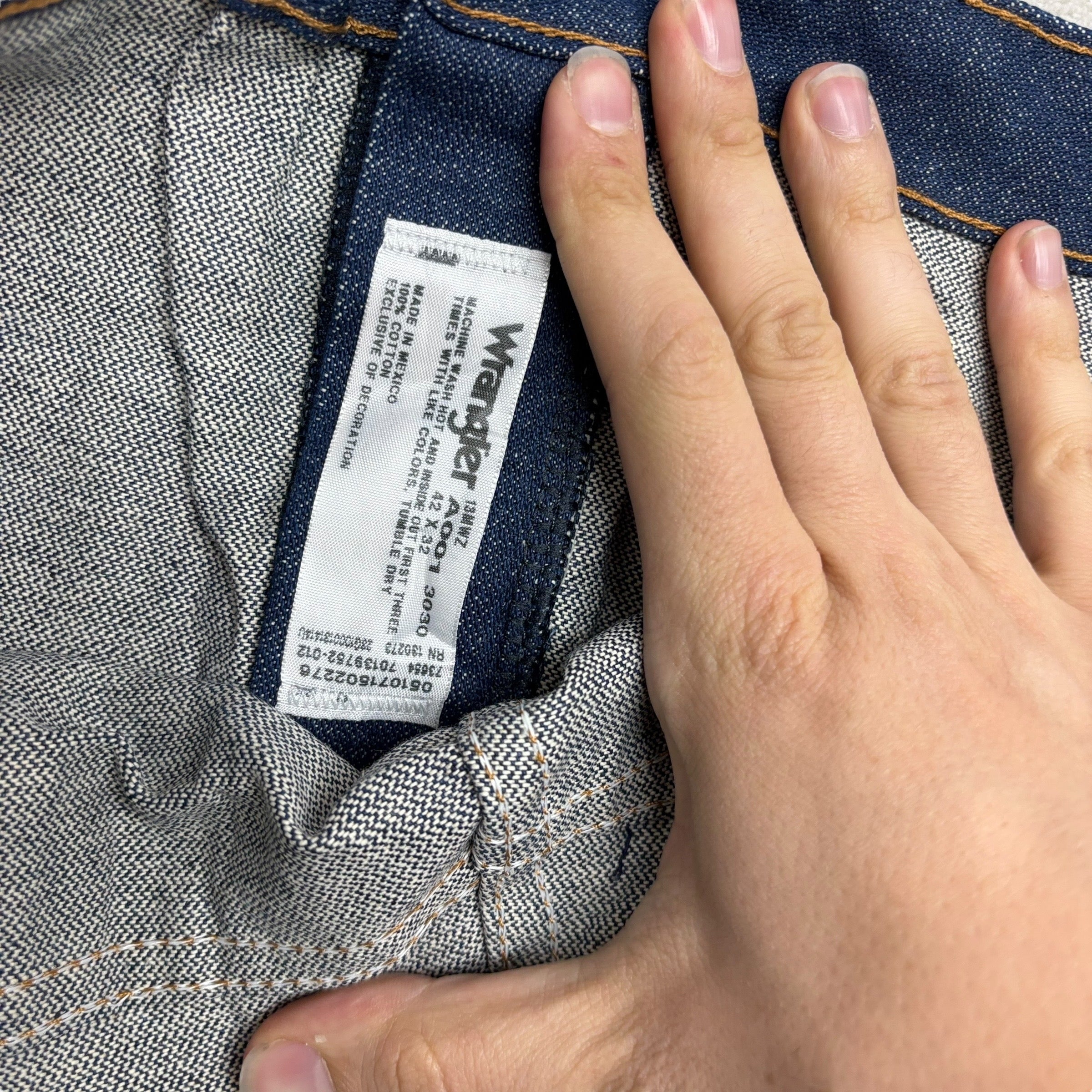 Wrangler Jeans Cowboy Cut W42 L33 Mens Dark Blue 13MWZ Original Fit Denim (E)