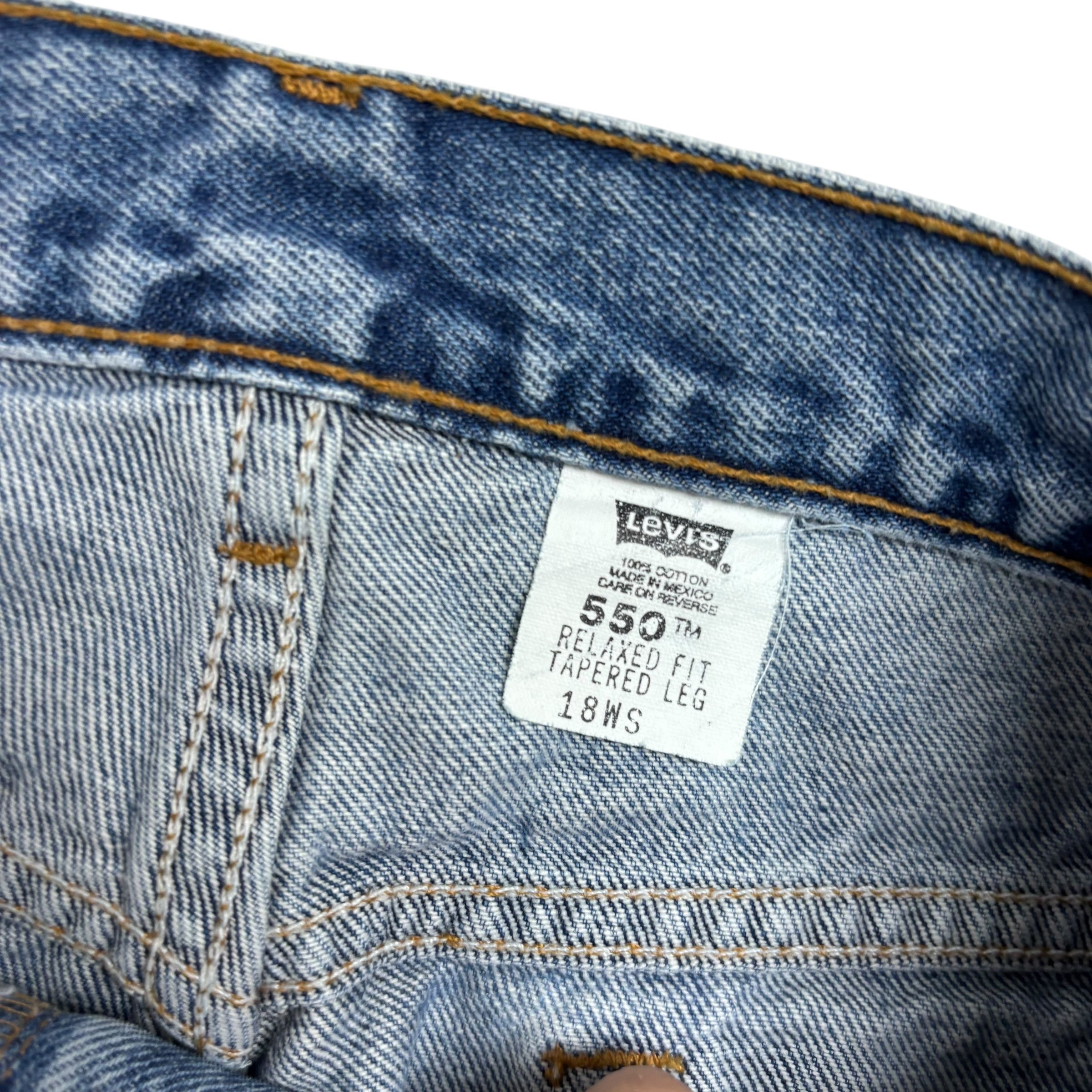 Levis 550 Jeans W34 L29 Womens Light Blue Relaxed Taper Mom Vintage Denim (E)