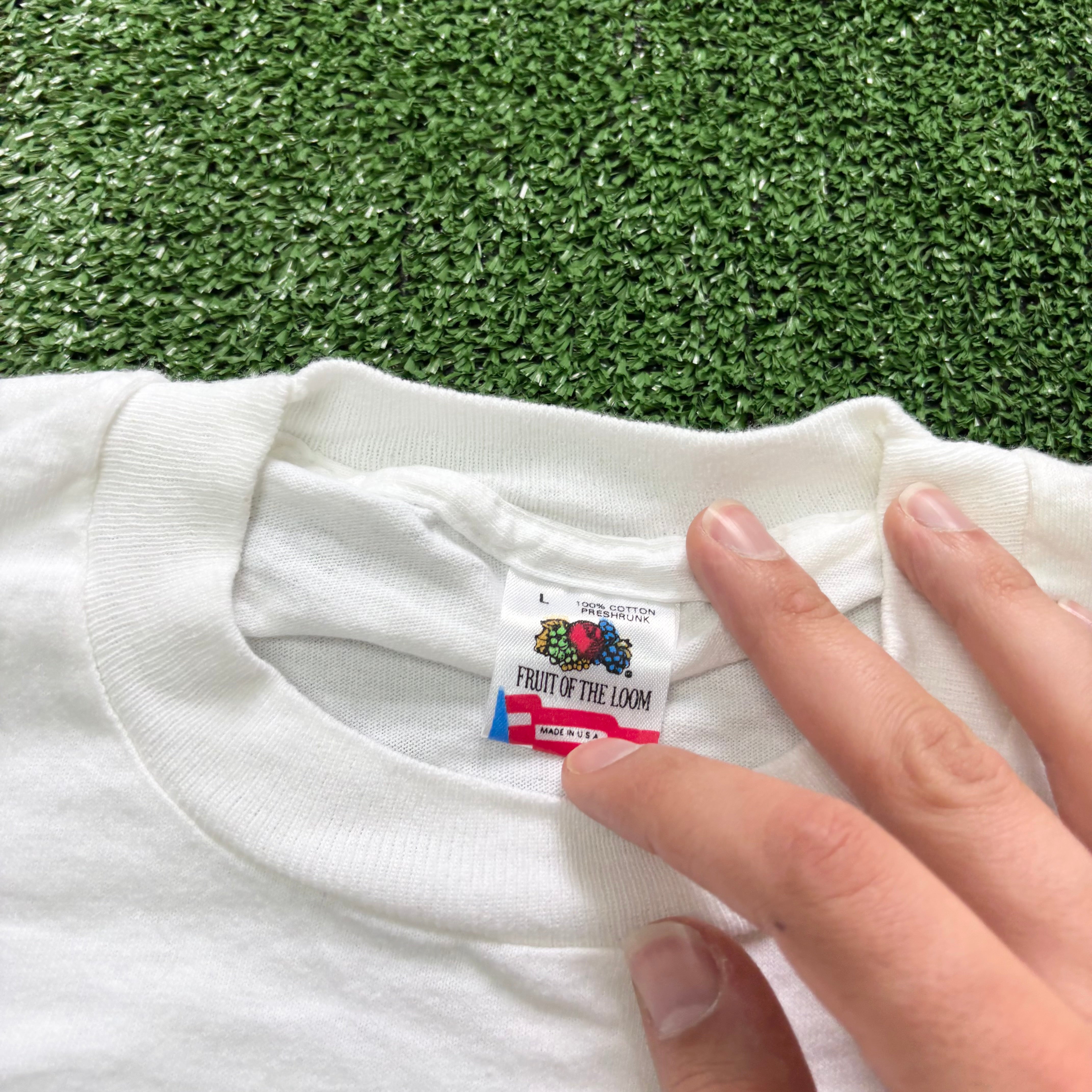 Vintage T Shirt Mens Large White Single Stitch Graphic Print 90s USA Tourist