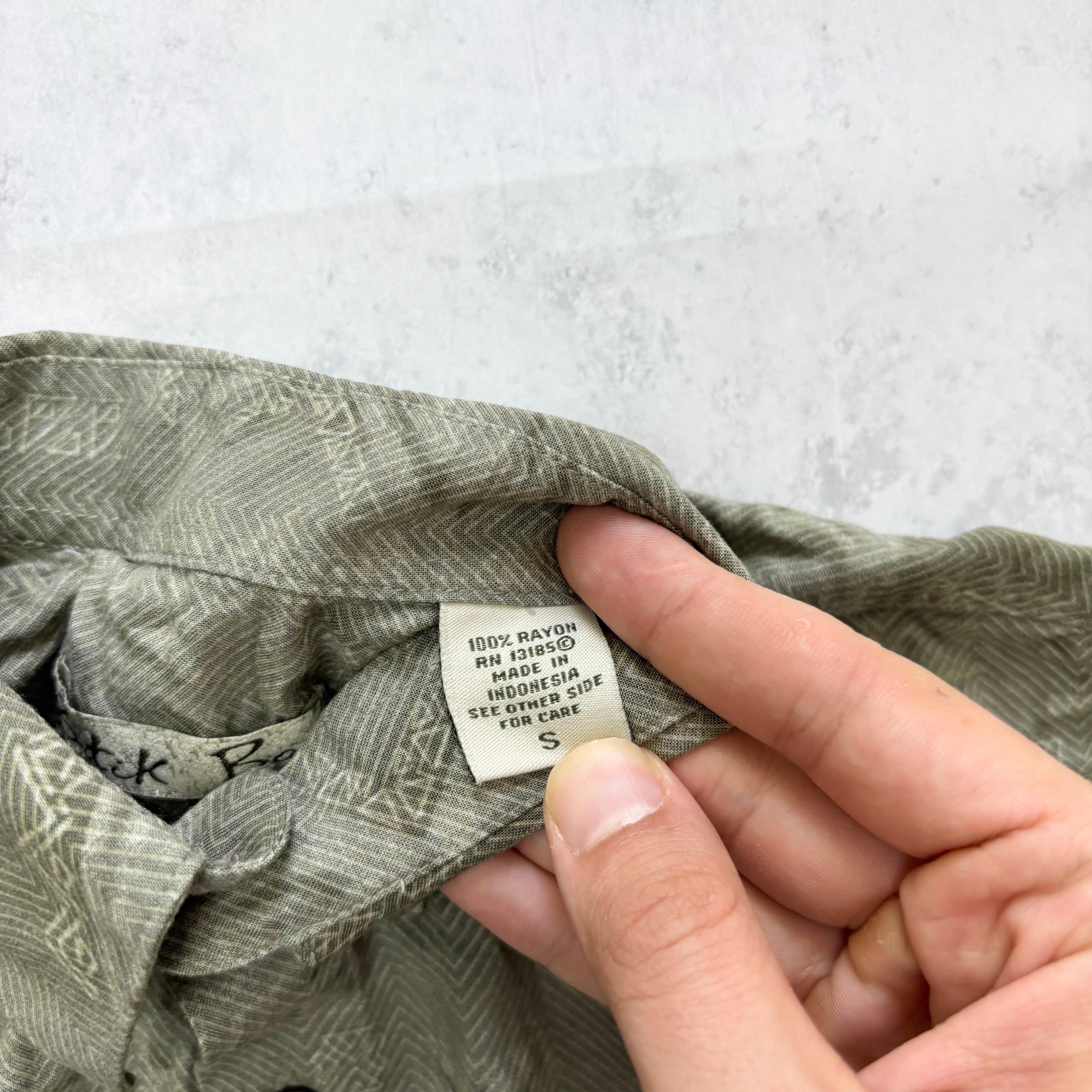 Vintage Hawaiian Shirt Mens Small Green Floral Aloha Short Sleeve Rayon (E)