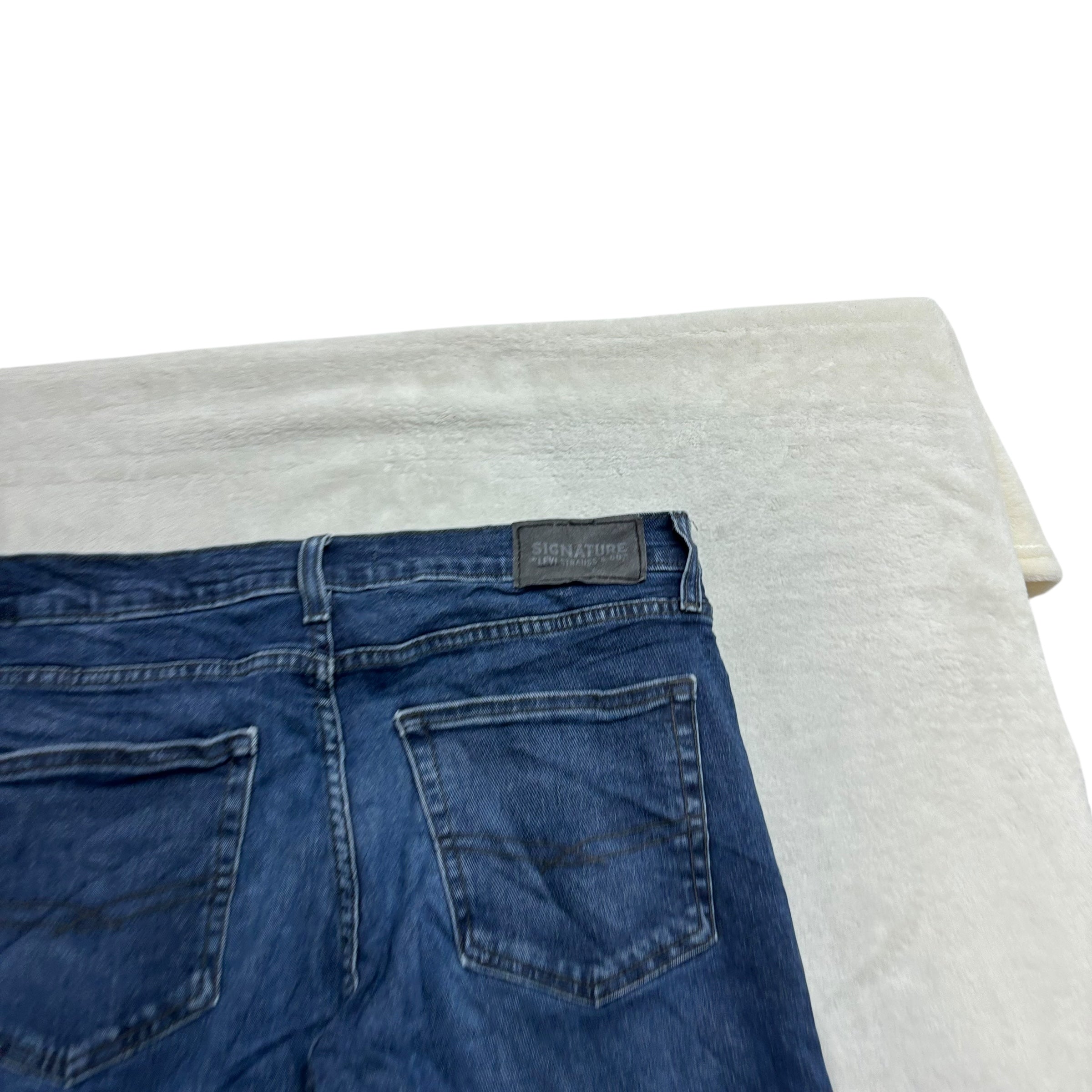 Levis Signature Jeans W33 L32 Mens Navy Blue Regular Tapered Stretch Denim