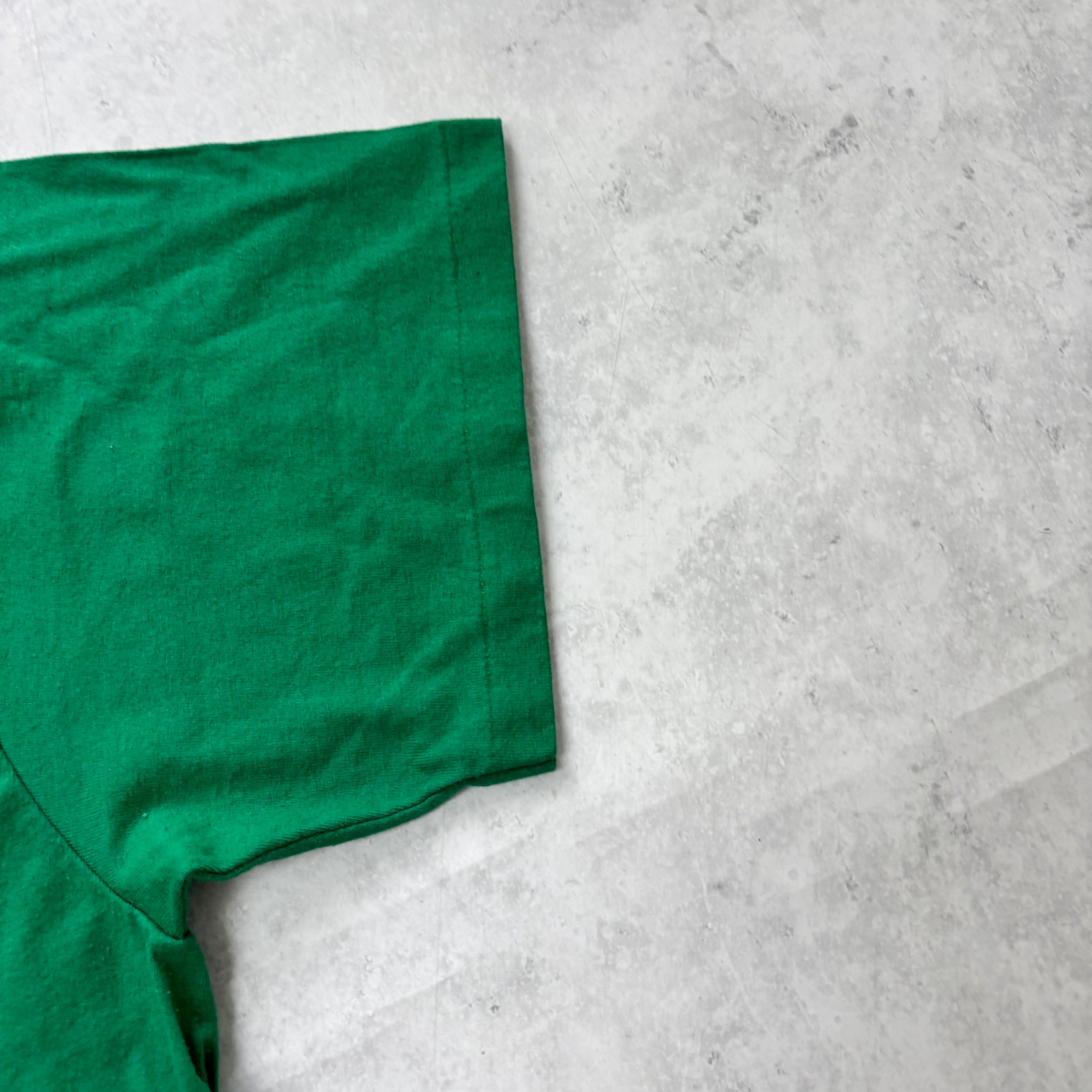 Vintage T Shirt Mens Medium Green Single Stitch Graphic Print 90s USA (E)