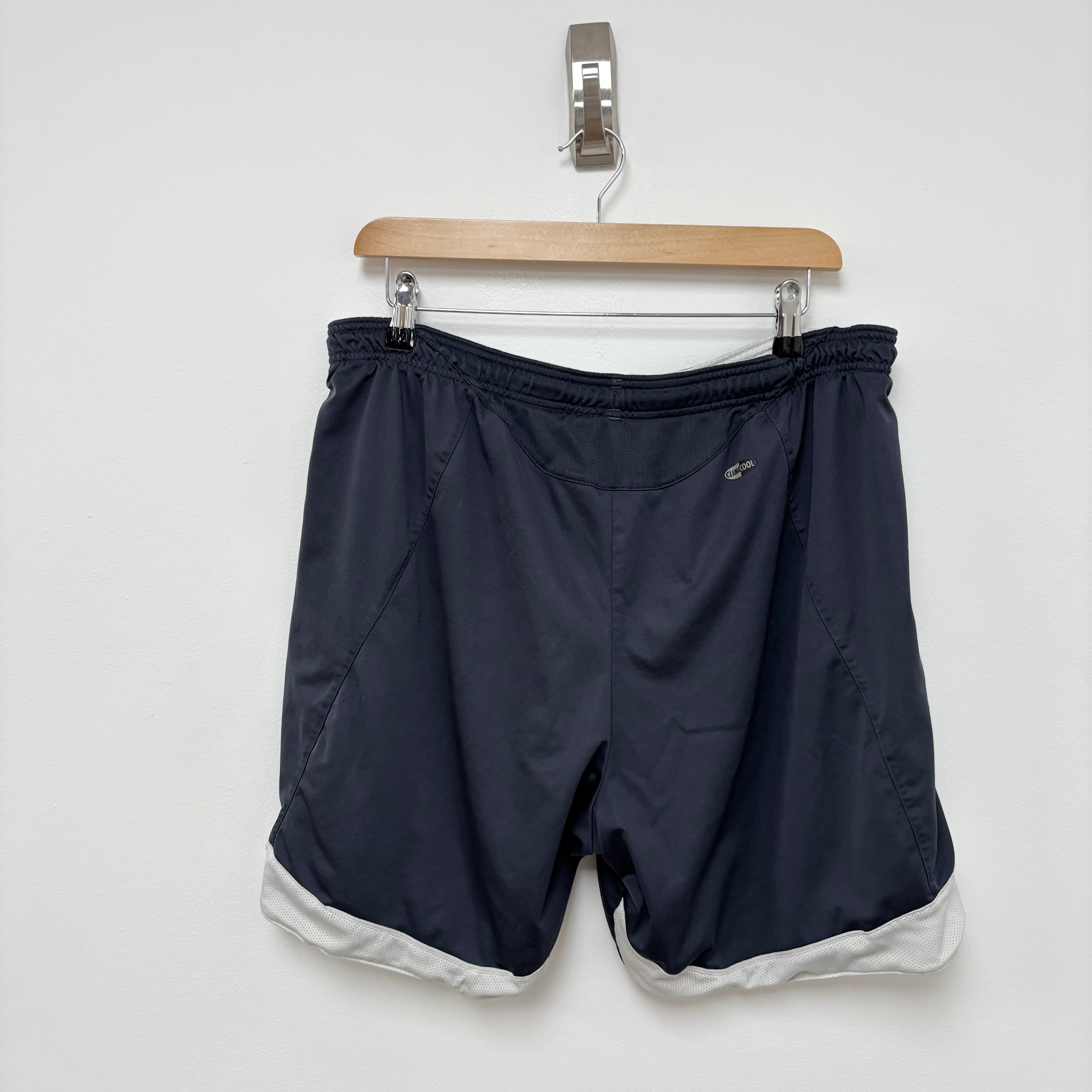 Adidas Shorts Mens XL Navy Blue Climacool Running Sports Gym Athletic Pockets (E)