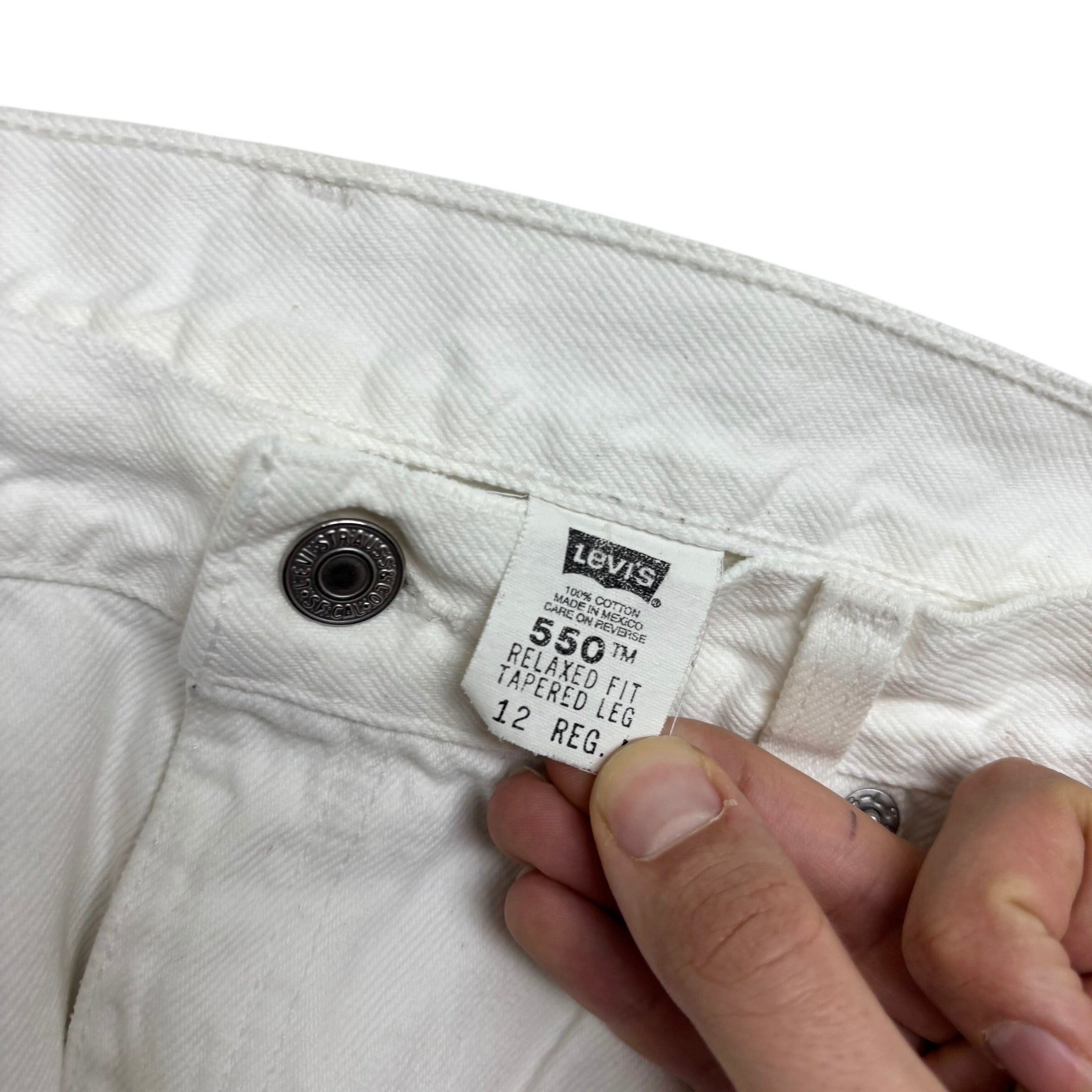 Levis 550 Jeans W30 L30 Womens White Relaxed Taper Mom Vintage Denim (F)