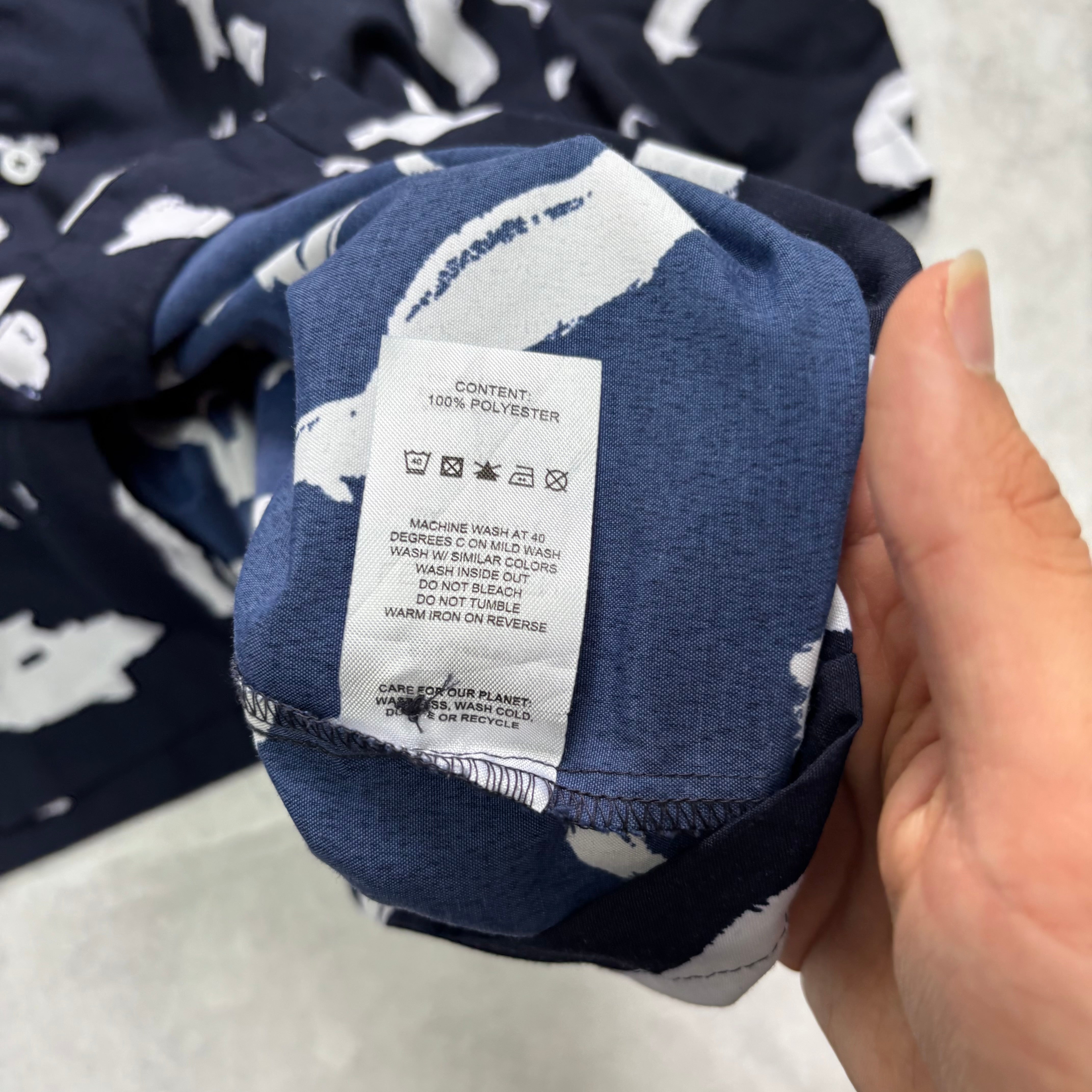 Level Ten Shirt Mens Small Navy Blue Abstract Pattern Short Sleeve Polyester (E)