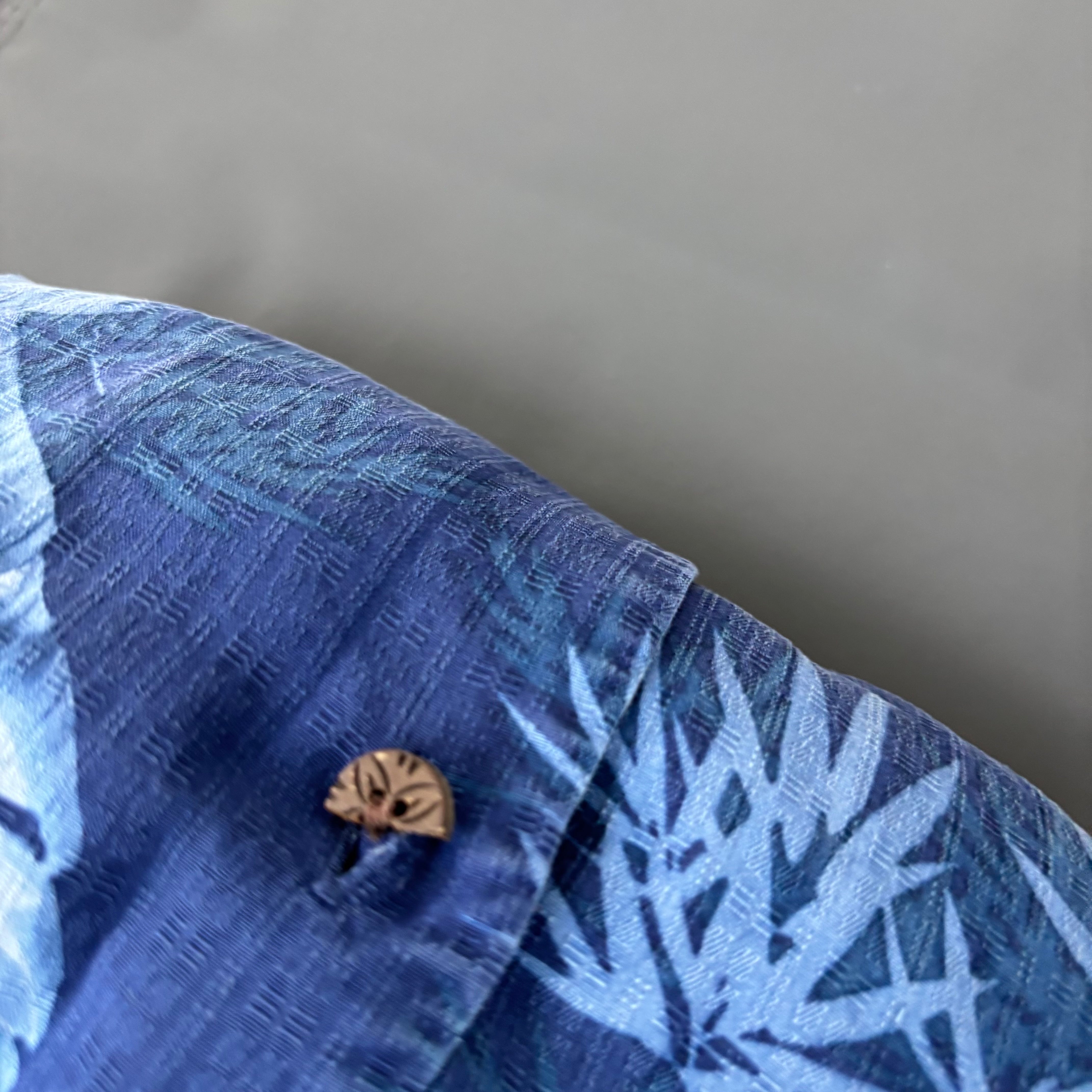 Vintage Hawaiian Shirt Mens 3XL Blue Floral Tommy Bahama Short Sleeve Silk