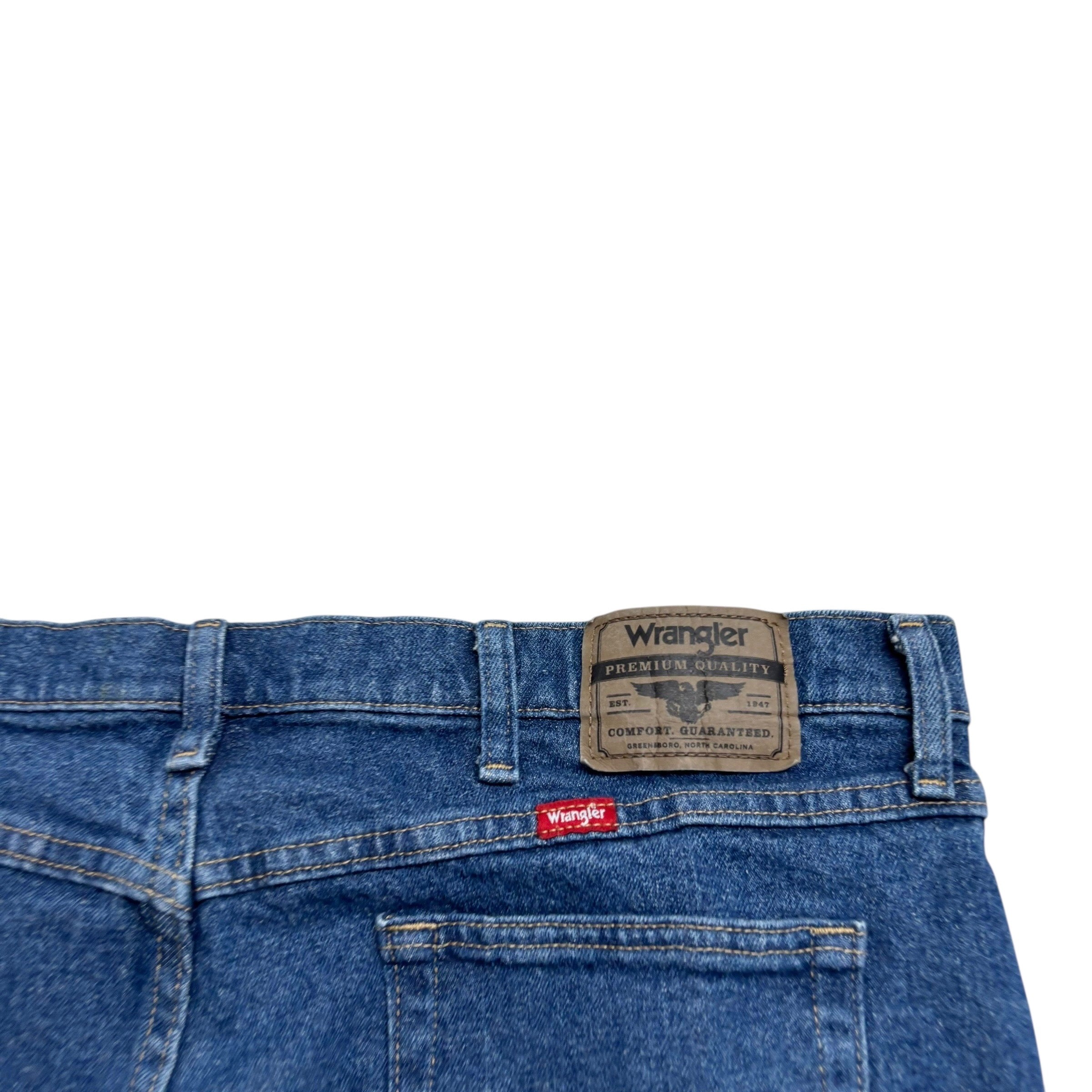 Wrangler Jeans W40 L30 Mens Mid Blue Relaxed Straight Fit Stretch Denim (E)