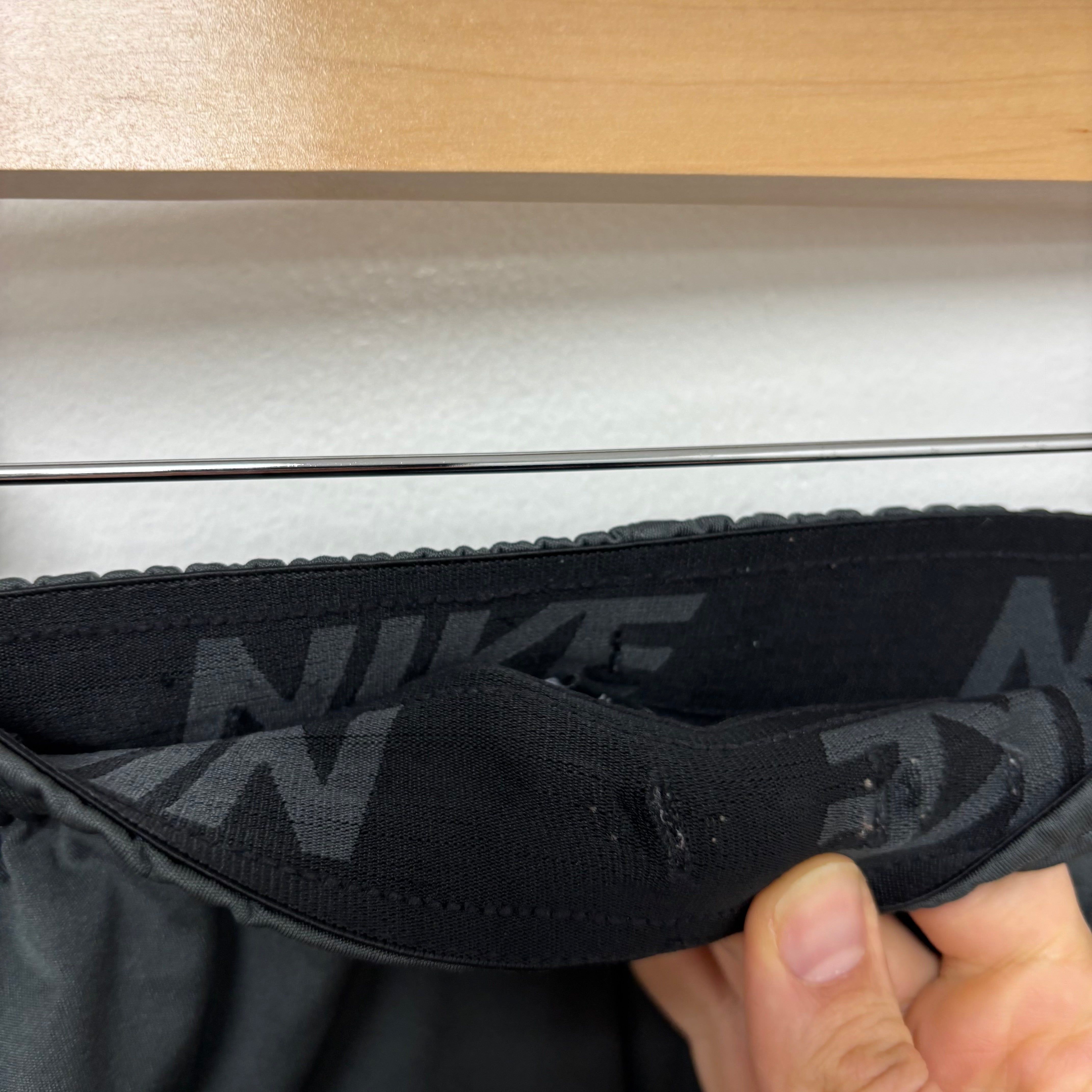 Nike Shorts Mens Small Grey Dri Fit Running Sports Gym Athletic Pockets