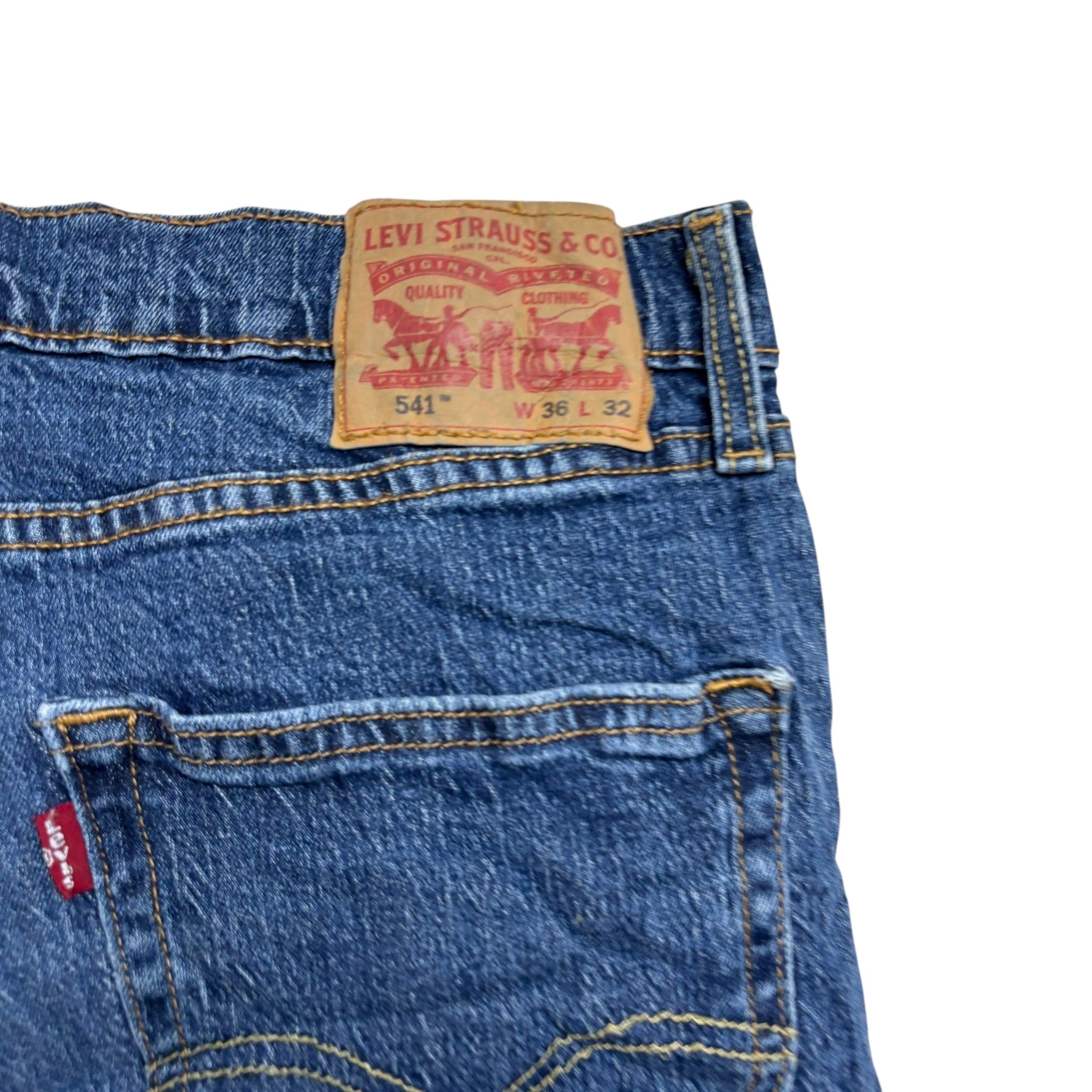 Levis 541 Jeans W36 L32 Mens Mid Blue Athletic Tapered Fit Stretch Denim (E)