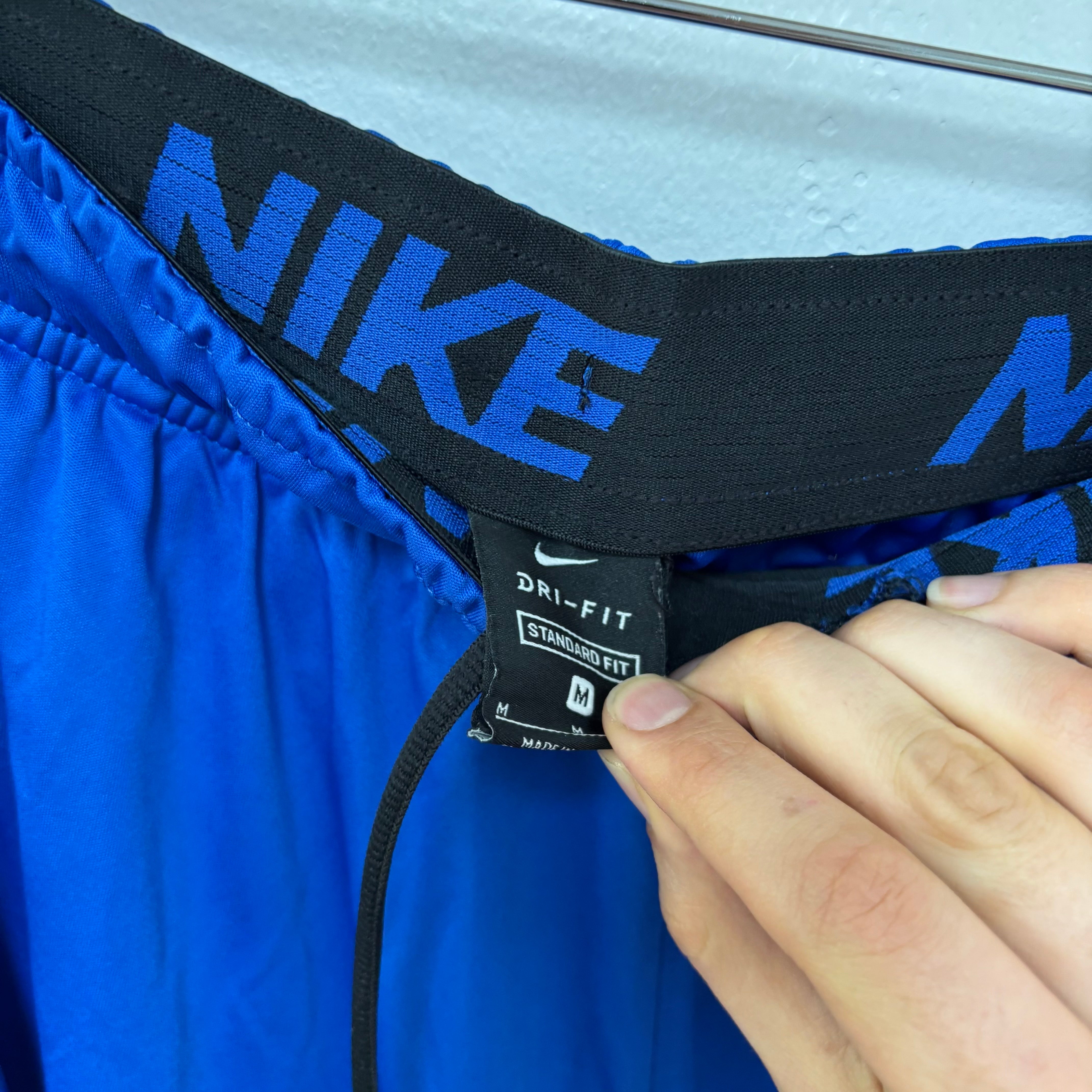 Nike Shorts Mens Medium Blue Dri Fit Running Sports Gym Pockets Athletic (E)