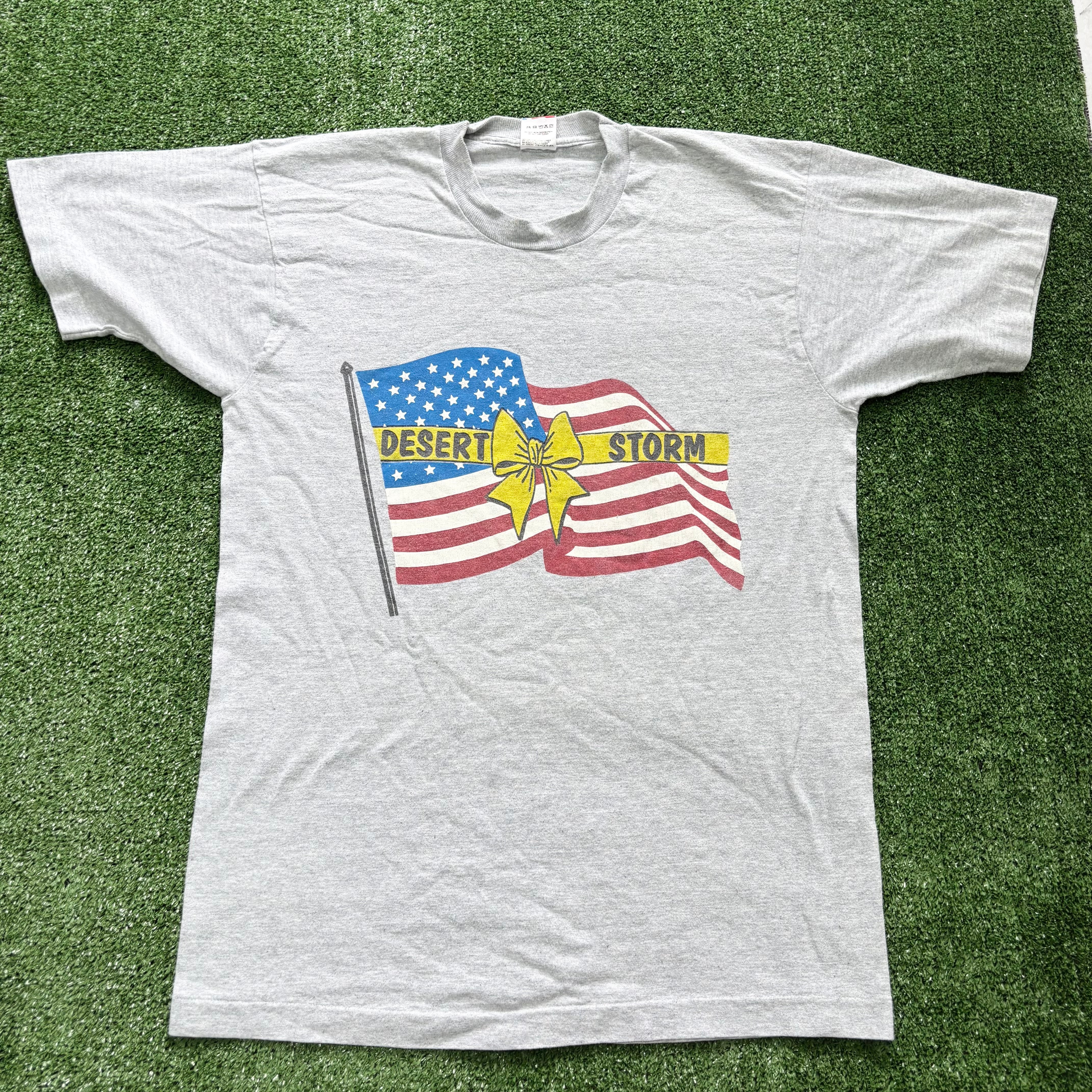 Vintage T Shirt Mens Large Grey Single Stitch Graphic Print 90s Desert Storm USA