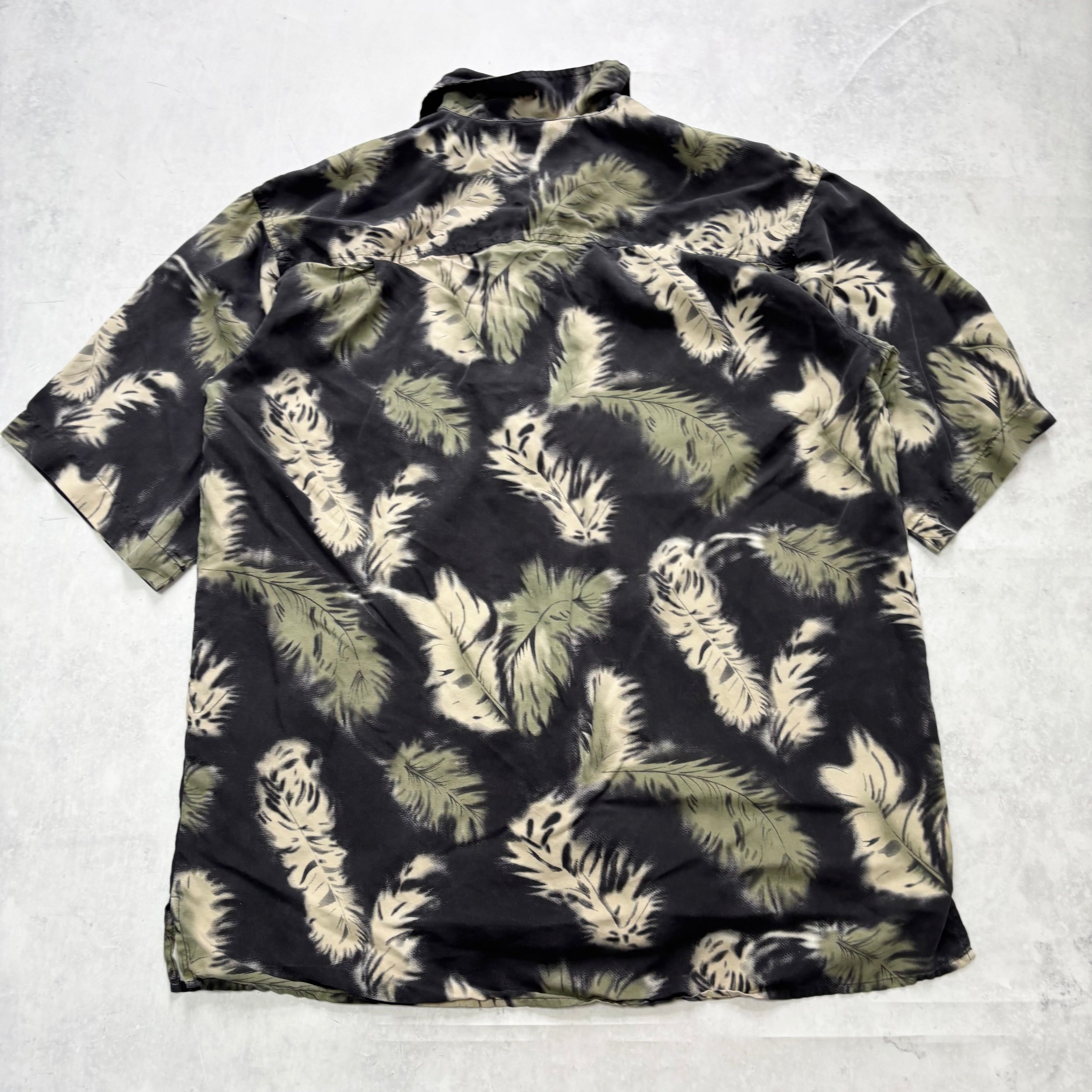 Vintage Hawaiian Shirt Mens Medium Navy Silk Floral Aloha Short Sleeve