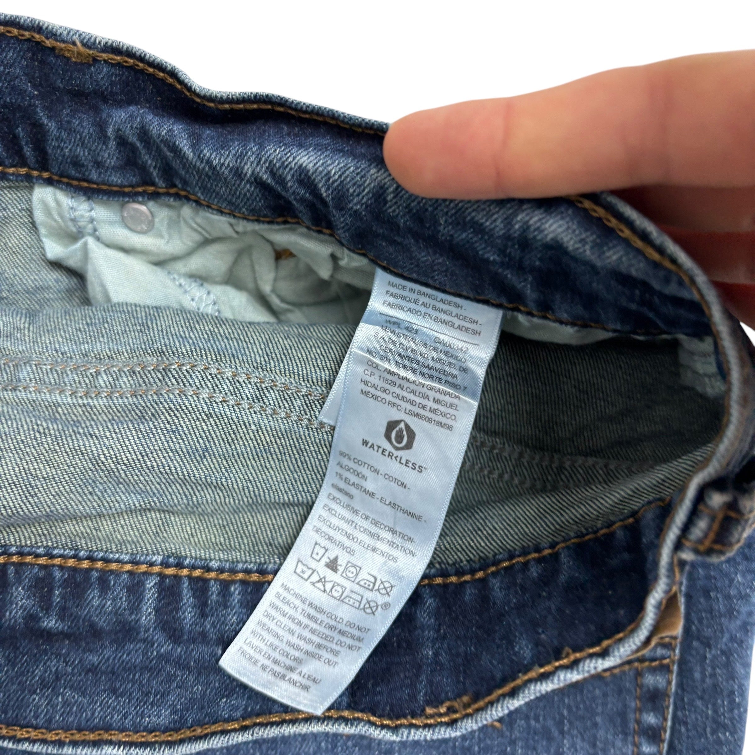 Levis Signature Jeans W34 L30 Mens Mid Blue Athletic Tapered Fit Stretch Denim