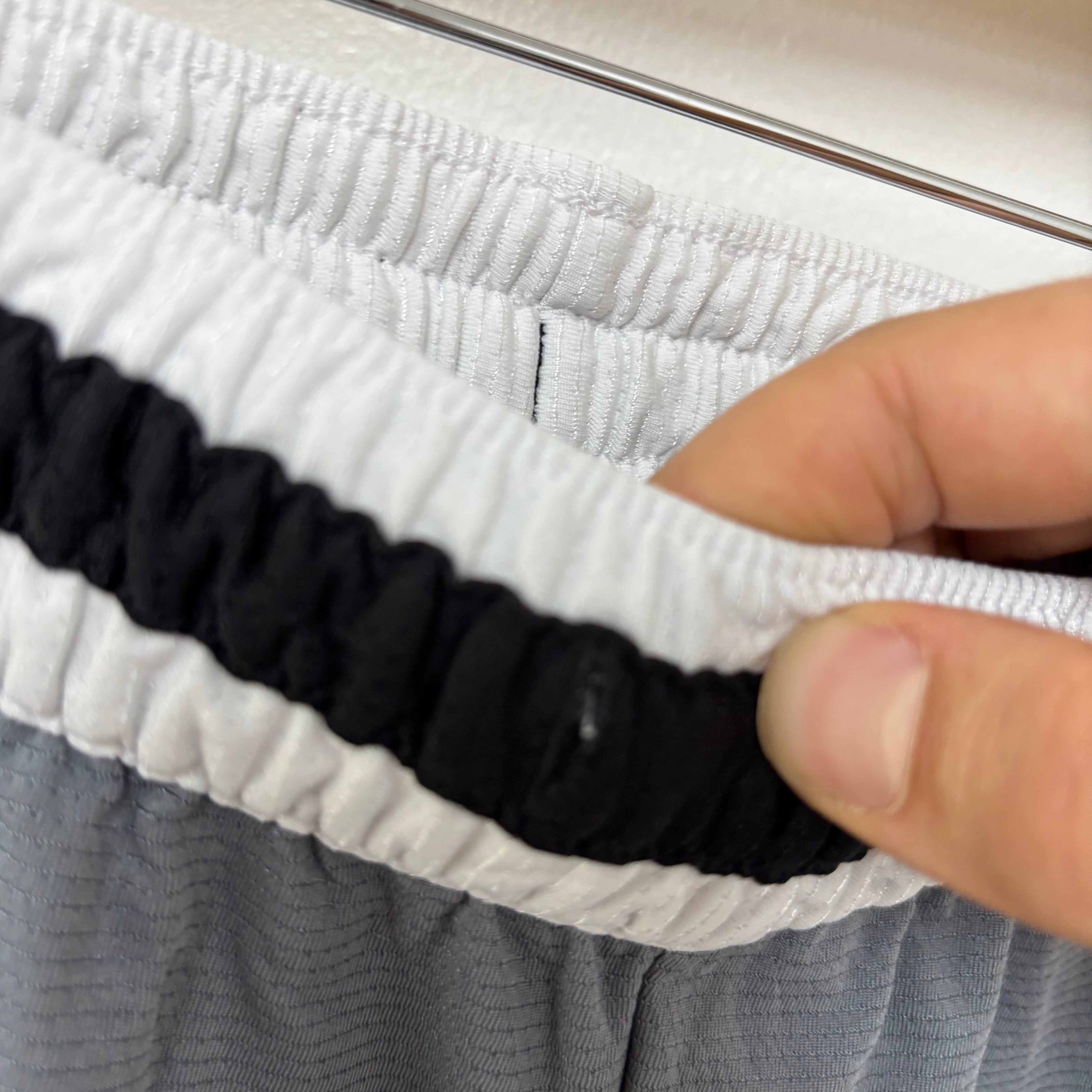 Nike Shorts Mens Small Grey Dri Fit Running Sports Gym Athletic Pockets