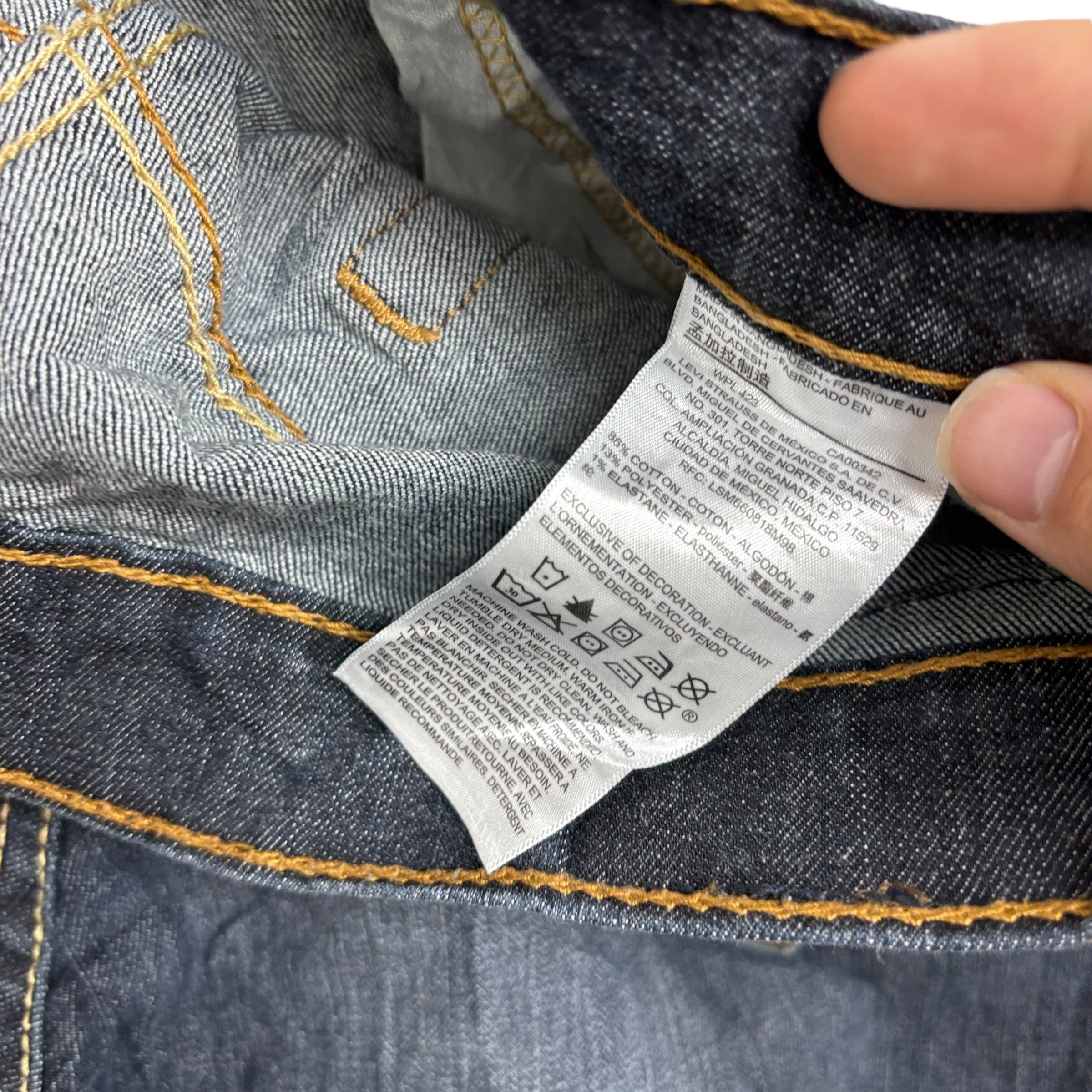 Levis Signature Jeans W34 L34 Mens Dark Blue Athletic Tapered Stretch Denim (E)
